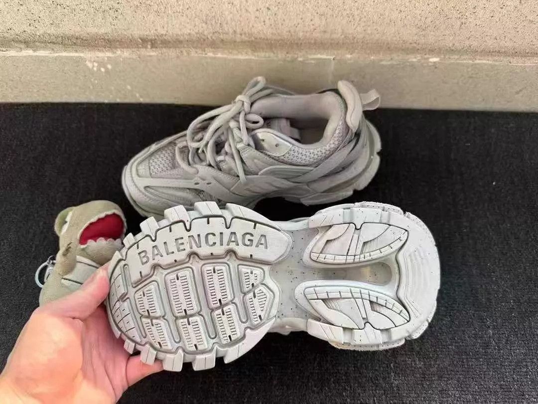 Balenciaga Balenciaga Track 36 1 wear 1500 Size US 5.5 / IT 35.5 - 3 Thumbnail