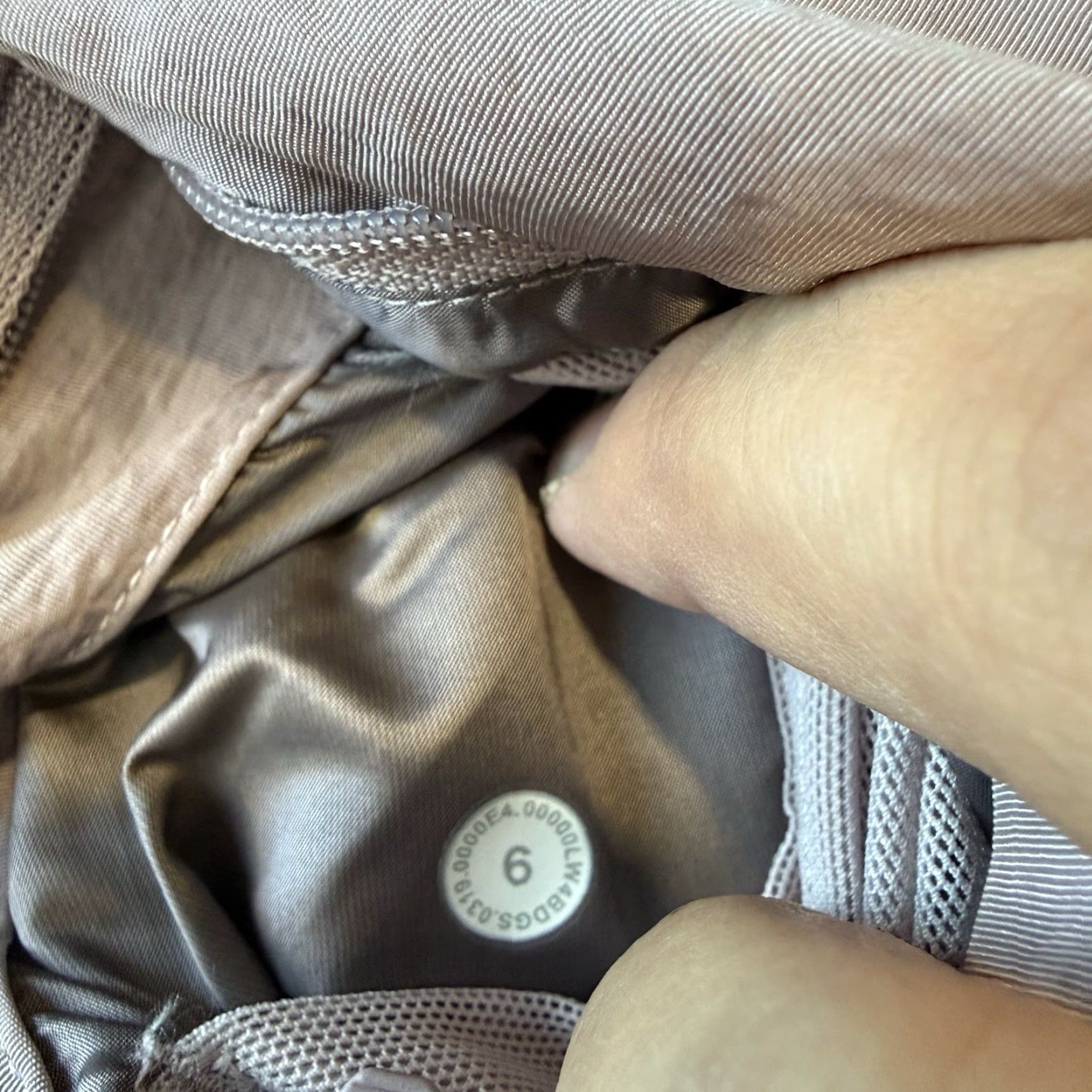 Lululemon Lululemon Non Stop Bomber Women's 6 Mauve Reversible Jacket Athleisure Full Zip Shirt Size M / US 6-8 / IT 42-44 - 6 Thumbnail