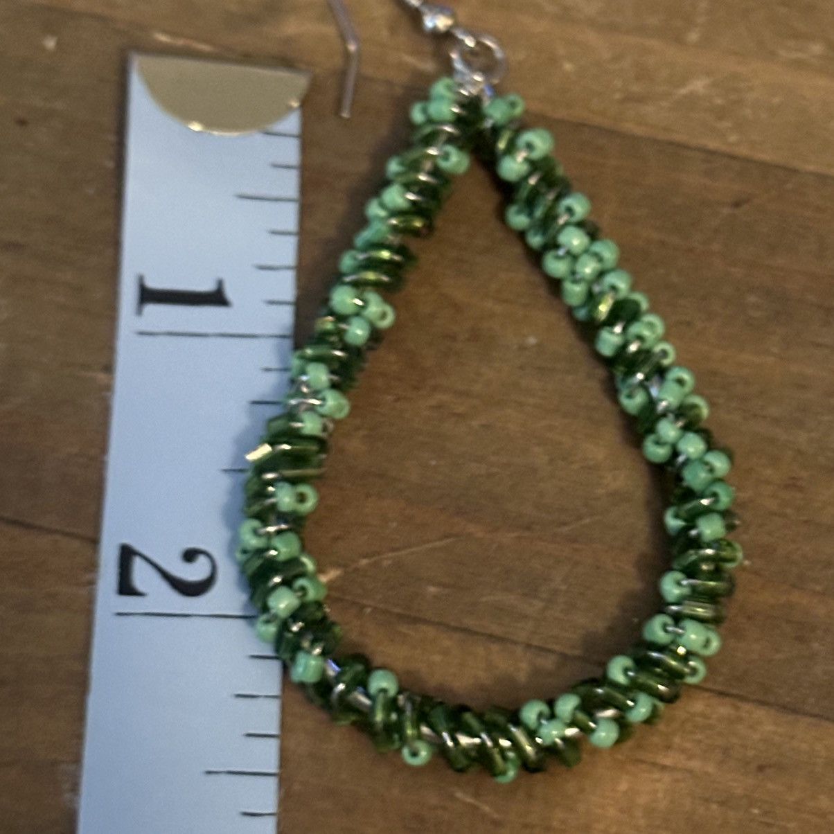 Other Green seed bead teardrop hoop earrings Size ONE SIZE - 3 Thumbnail