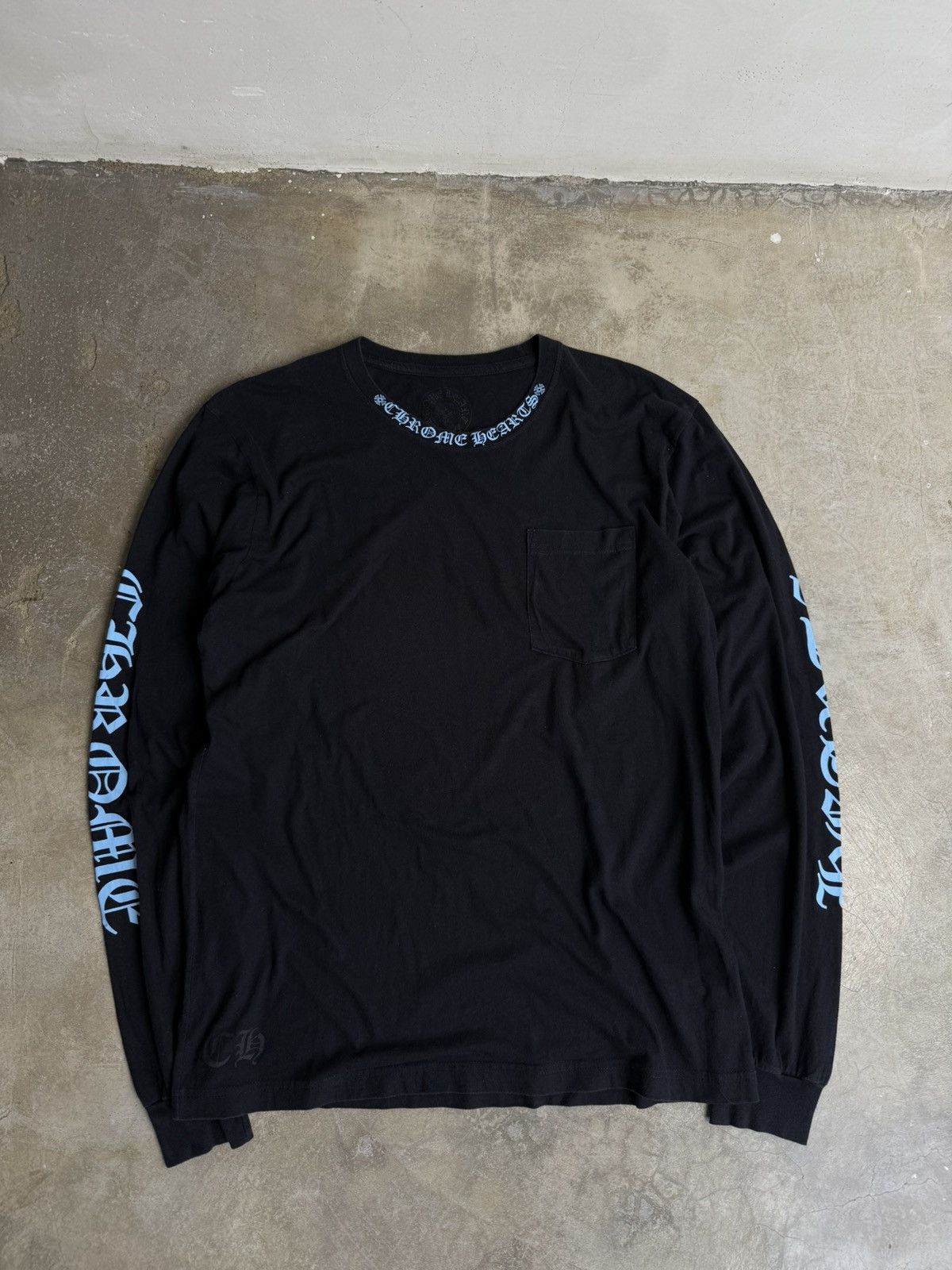 Chrome hearts long sleeve neck logo pocket tee black/blue
