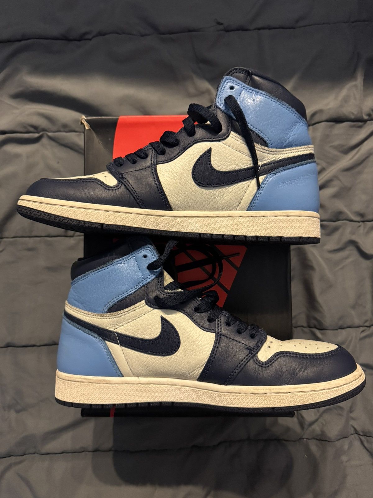 Jordan Brand Jordan 1 Obsidian Size US 10.5 / EU 43-44 - 2 Thumbnail