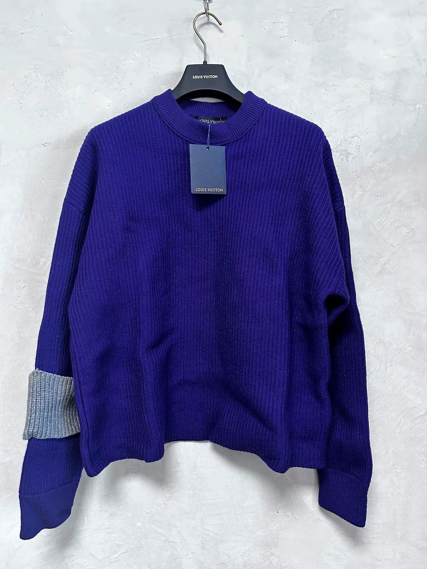 Louis Vuitton Louis Vuitton Purple Earth Sweater Limited Edition Size US XL / EU 56 / 4 - 1 Thumbnail