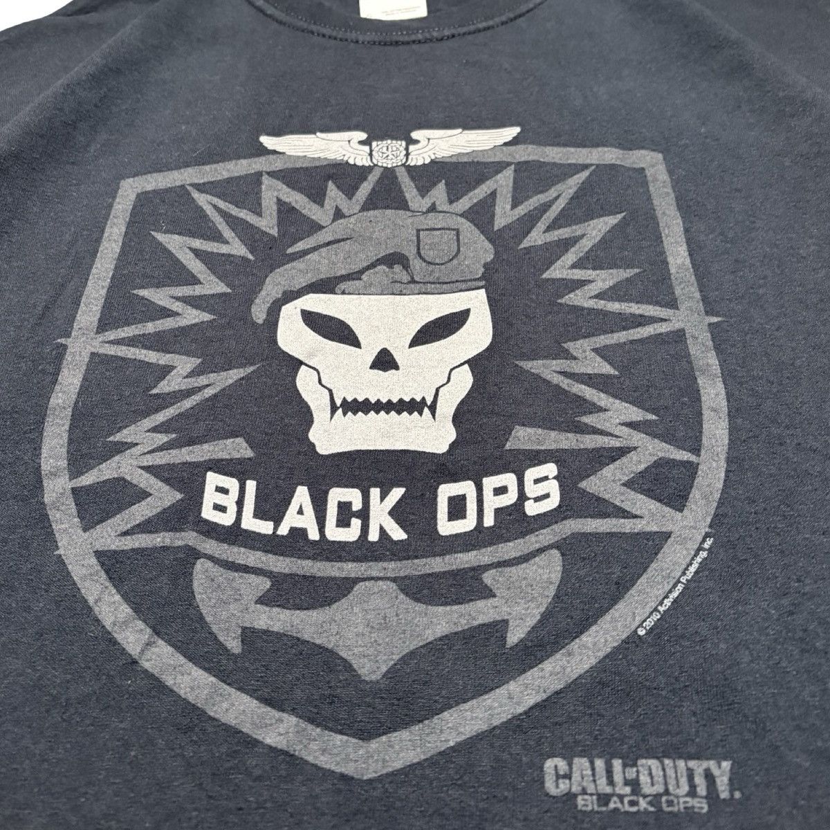 Other 2010 Call Of Duty Black Ops 1 T Shirt XL Vintage Size US XL / EU 56 / 4 - 3 Thumbnail