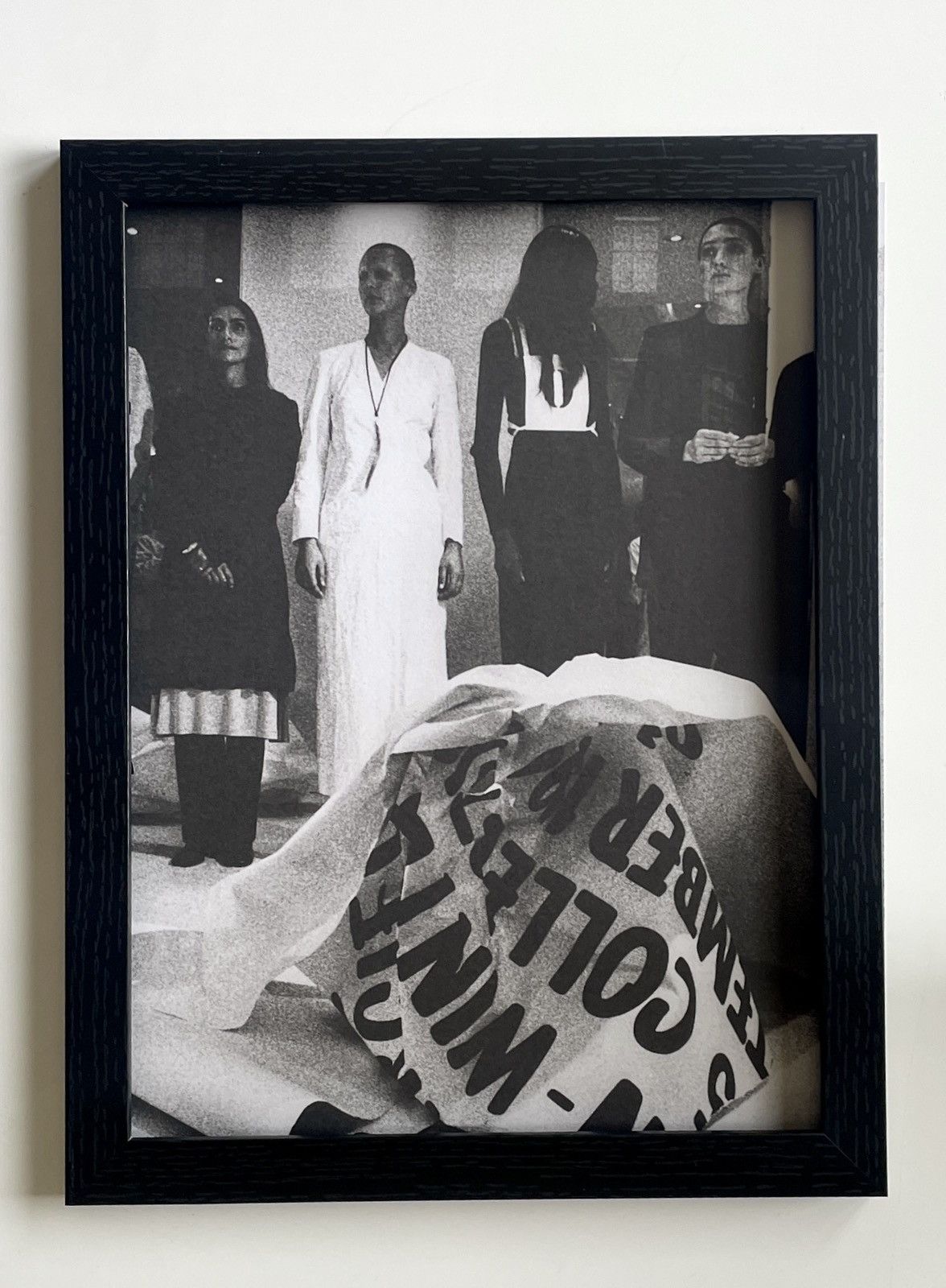 Martin Margiela 初個展 A0ポスター Maison Margiela Maison Margiela black white archive photo 9x12