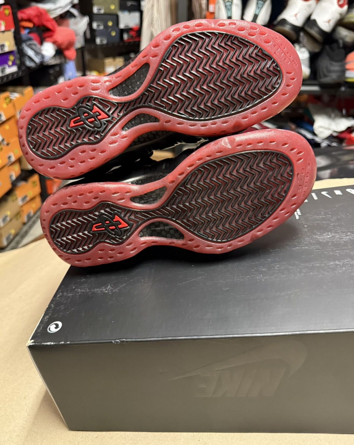 Nike Nike Air Foamposite One Cough Drop 2025 size 7.5 Rare NEW! Size US 7.5 / EU 40-41 - 5 Thumbnail
