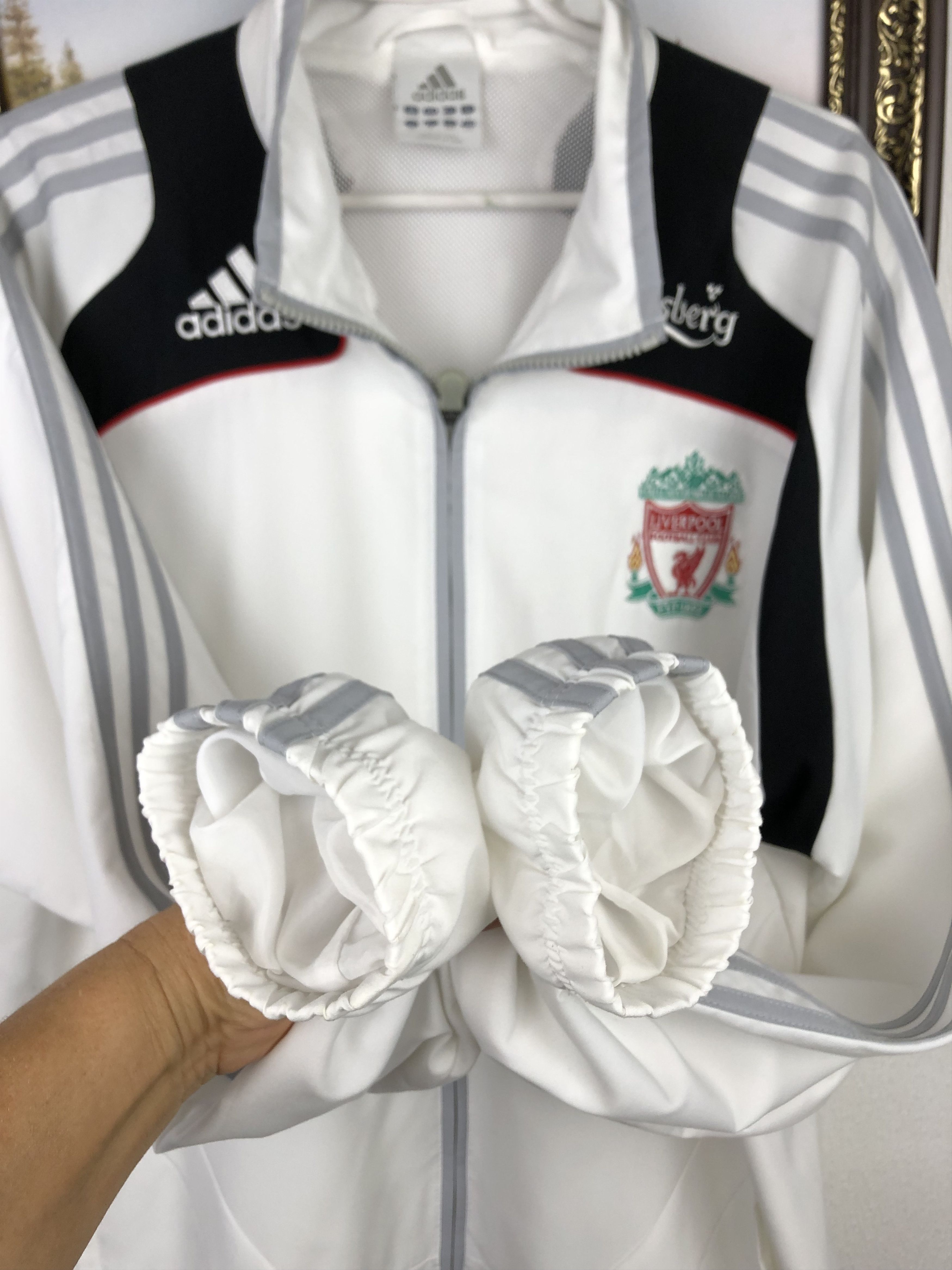 Adidas Vintage Adidas Liverpool Football Jacket Soccer Track Top Size US L / EU 52-54 / 3 - 4 Thumbnail