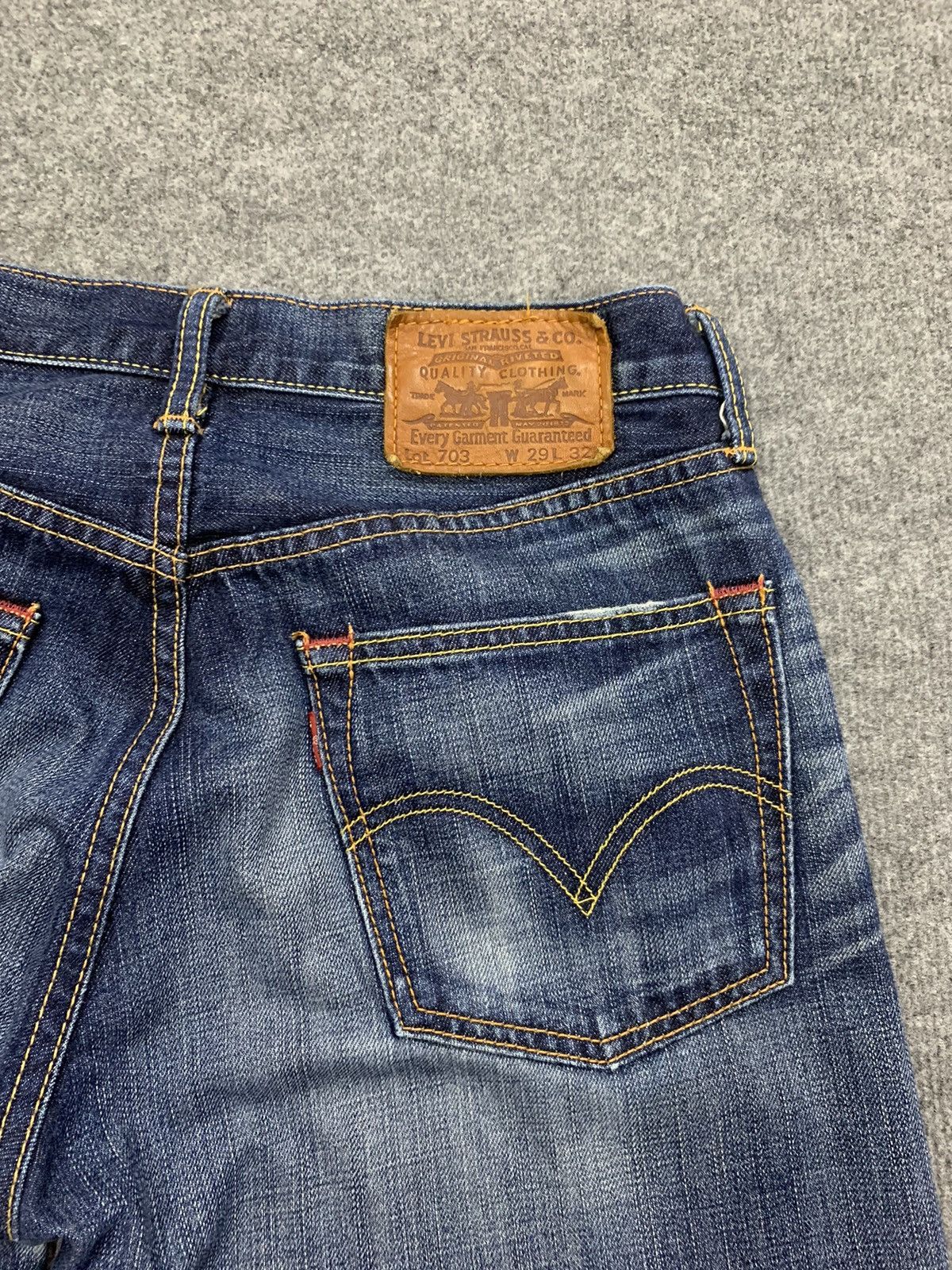 Levi's Faded Levi's 703 mud wash. Size US 30 / EU 46 - 5 Thumbnail