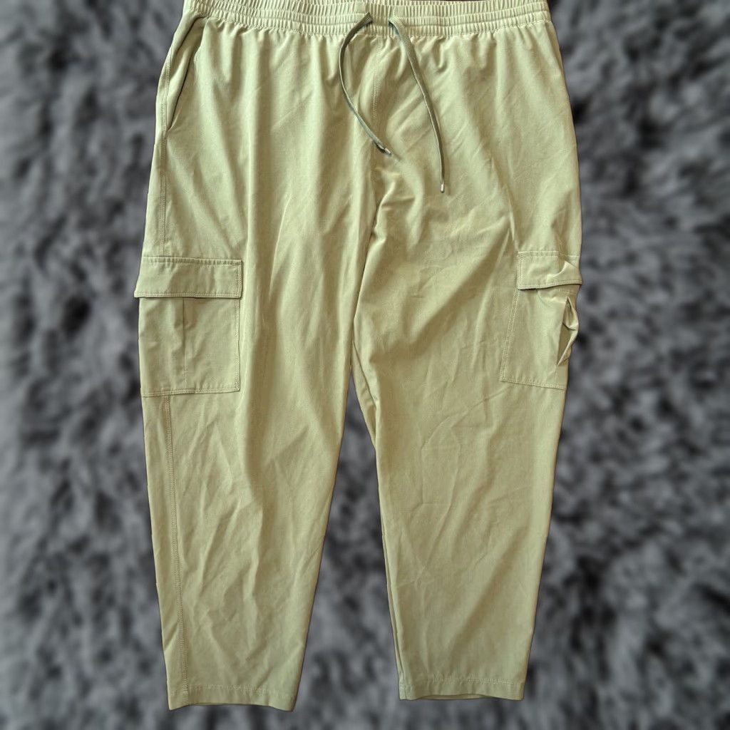 Patagonia Patagonia Pants Mens XL Olive Green Lightweight Nylon Hiking Cargo Size US 36 / EU 52 - 1 Thumbnail
