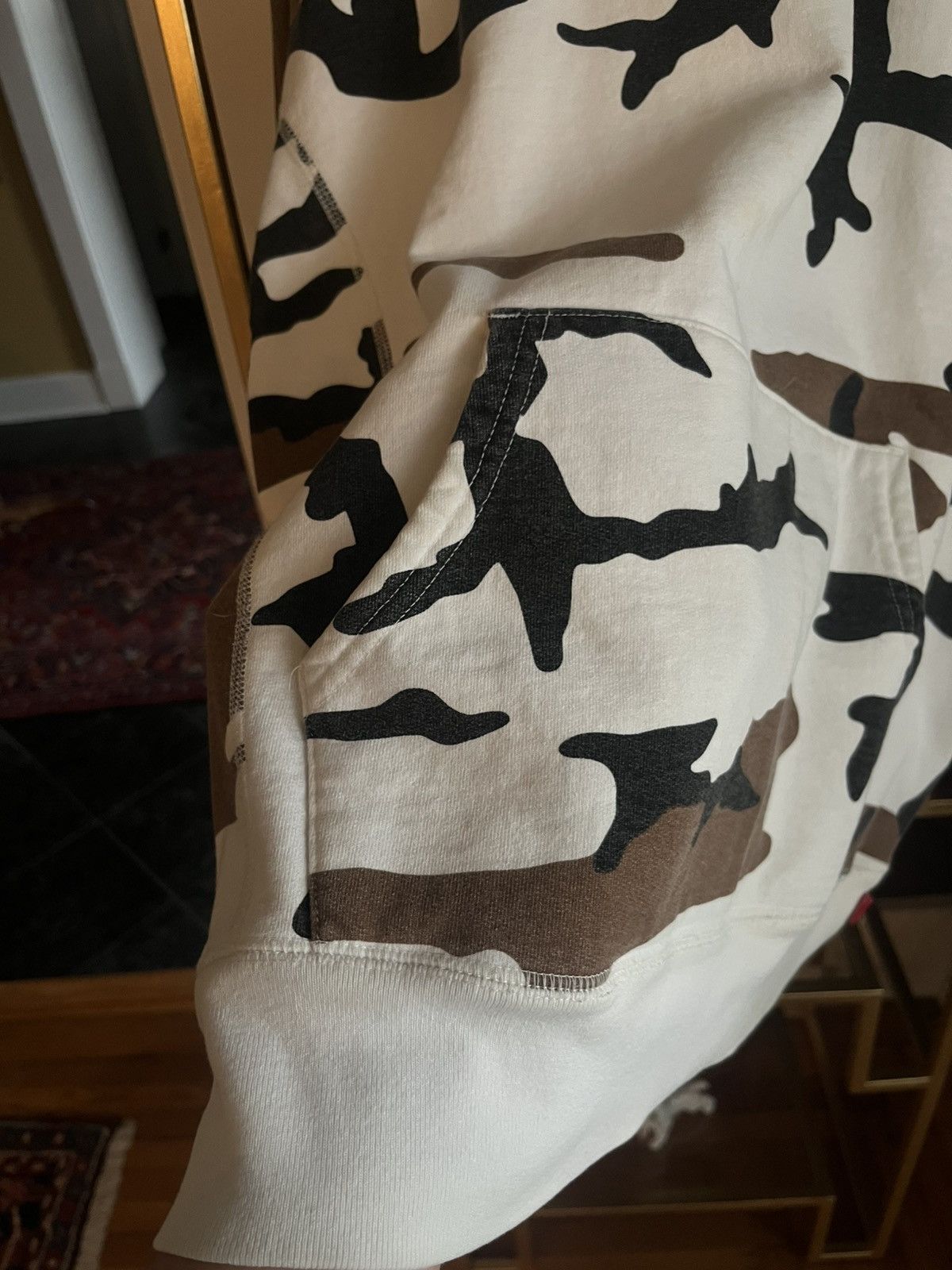 Supreme Supreme Urban Cow Camo Box Logo Hoodie Size US L / EU 52-54 / 3 - 4 Thumbnail