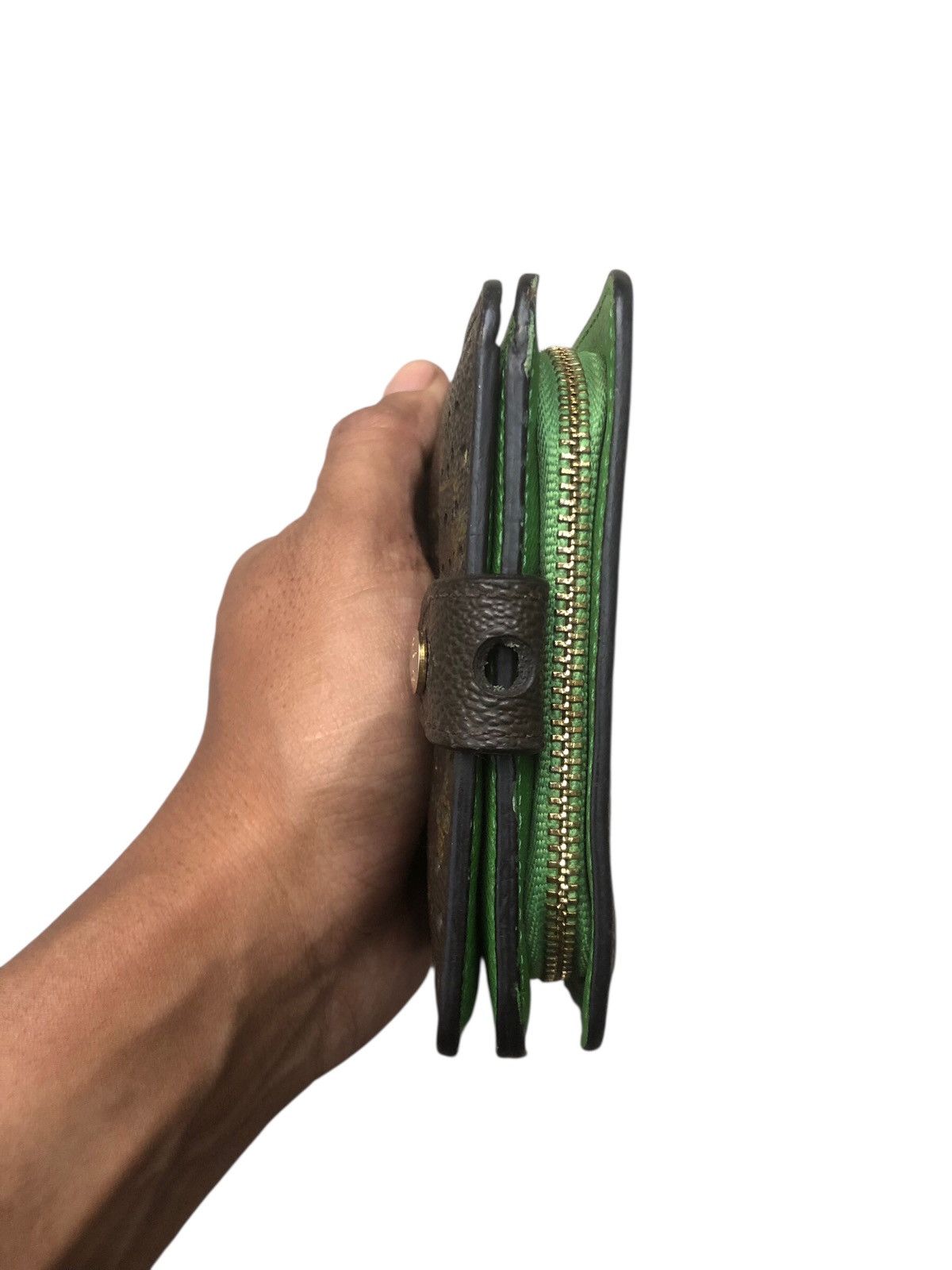 Louis Vuitton 🔥LOUIS VUITTON Monogram Perforated Zip Wallet Green M95218 Size ONE SIZE - 15 Thumbnail