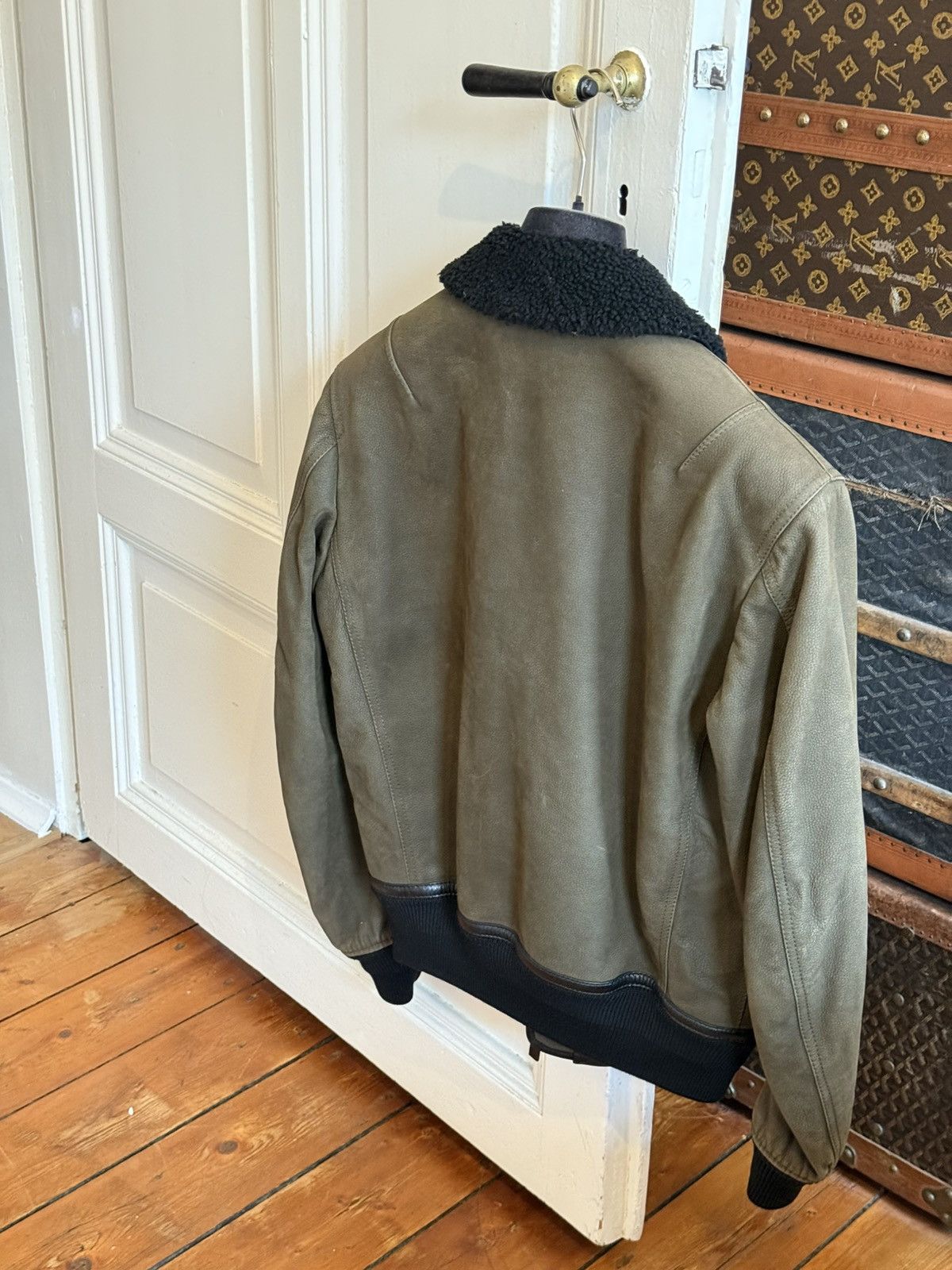 Berluti Berluti FW17 Capsule Khaki Leather Shearling Bomber Jacket S Size US S / EU 44-46 / 1 - 5 Thumbnail