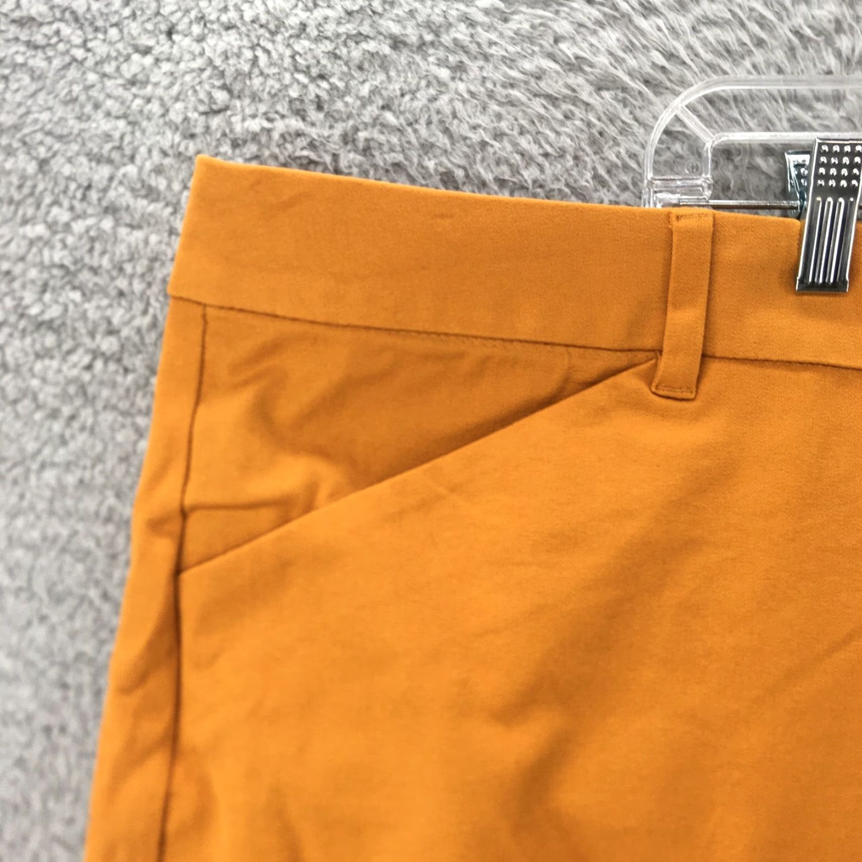 Old Navy Old Navy Pixie Cropped Ankle Pants Womens 28 Plus Mustard Yellow Zip Fly NEW Size 28" / US 6 / IT 42 - 3 Thumbnail