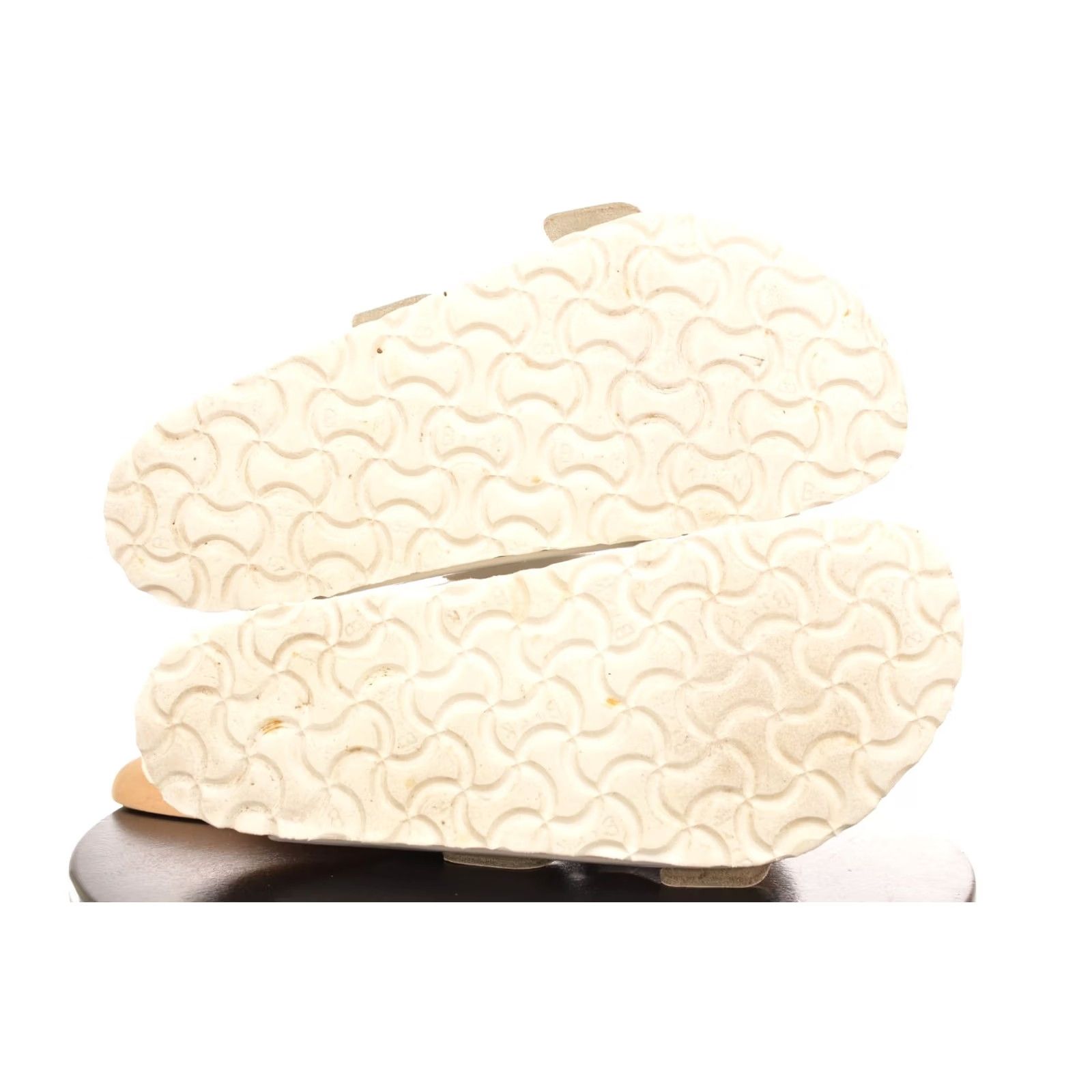 Birkenstock Birkenstock Arizona White Cork Sandals Slides Made in Germany Size EU 37 / US 6 / US Women 6? Size US 6 / IT 36 - 8 Thumbnail
