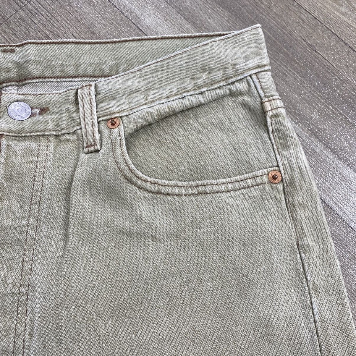 Levi's Vintage Clothing 1990s Vintage Levis Strauss 501 USA 34x30 Jeans Size US 33 - 6 Thumbnail