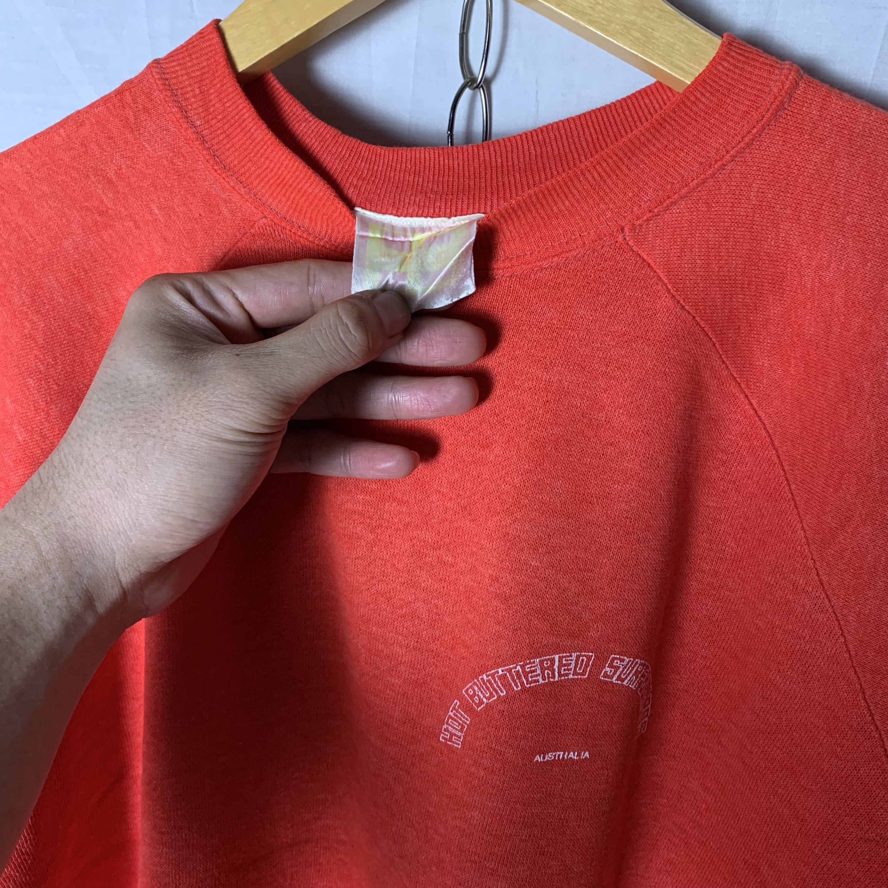Vintage Vintage Hot Buttered Surfboards Australia Sweatshirt Size US S / EU 44-46 / 1 - 6 Thumbnail
