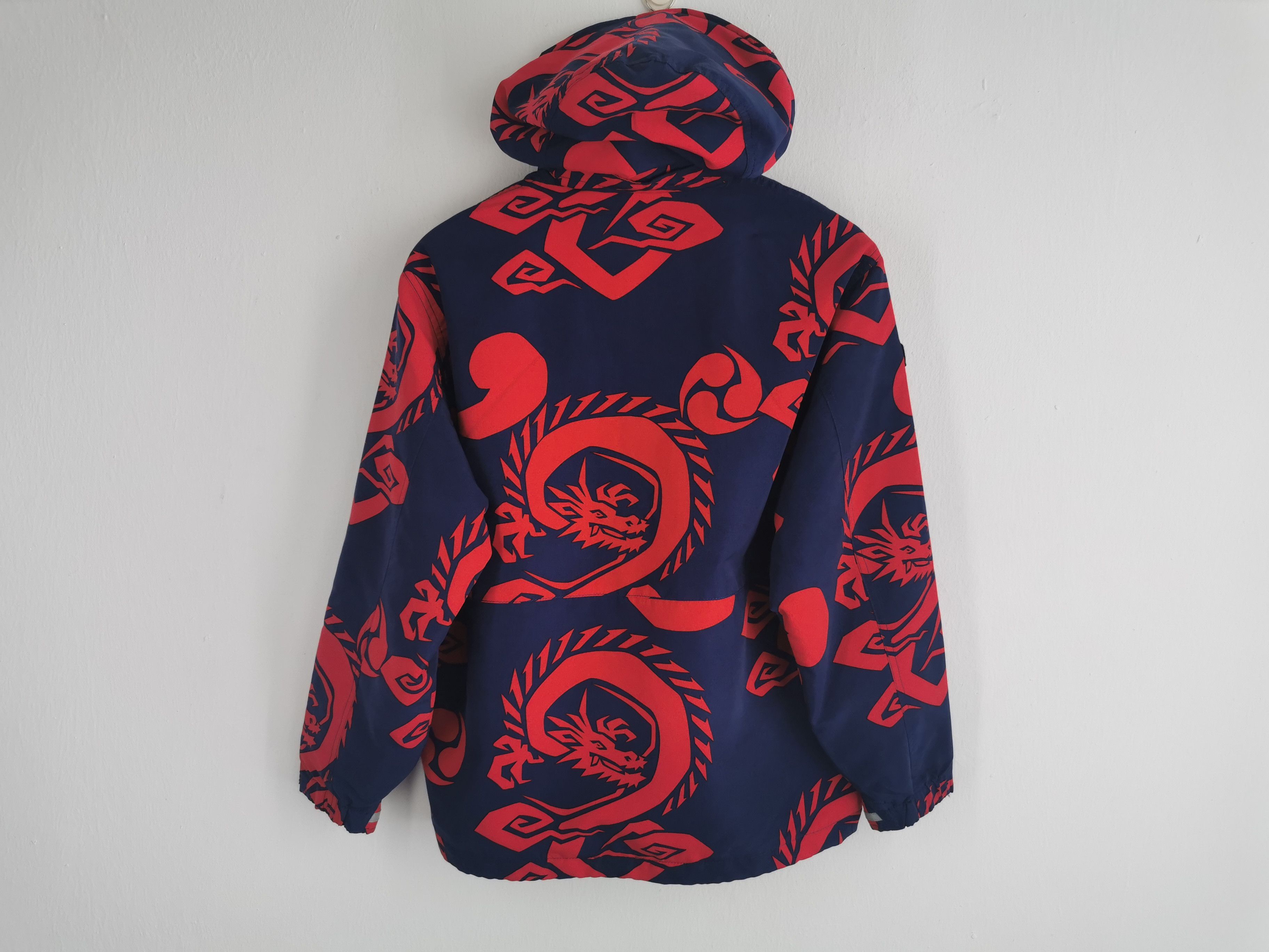 Descente Descente Overprint Winter Jacket Size M Size US M / EU 48-50 / 2 - 4 Thumbnail