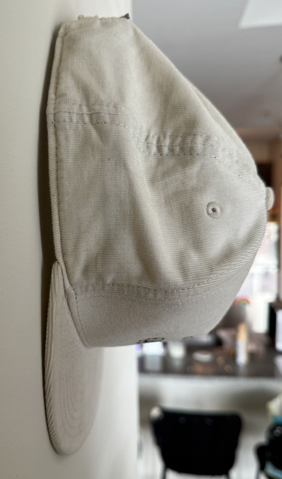 Vans VANS - Cream Snapnack Hat With Green Text (Accepting Offers) Size ONE SIZE - 3 Thumbnail