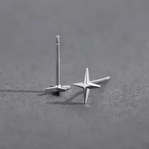 Japanese Brand Punk Small Cross Stud Earrings Size ONE SIZE - 4 Thumbnail