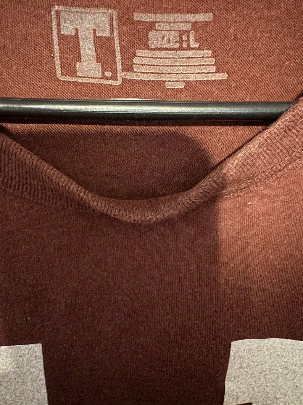 The Unbranded Brand UMass Minutemen S/S Vintage Logo T-shirt Men's L Red Size US L / EU 52-54 / 3 - 3 Thumbnail