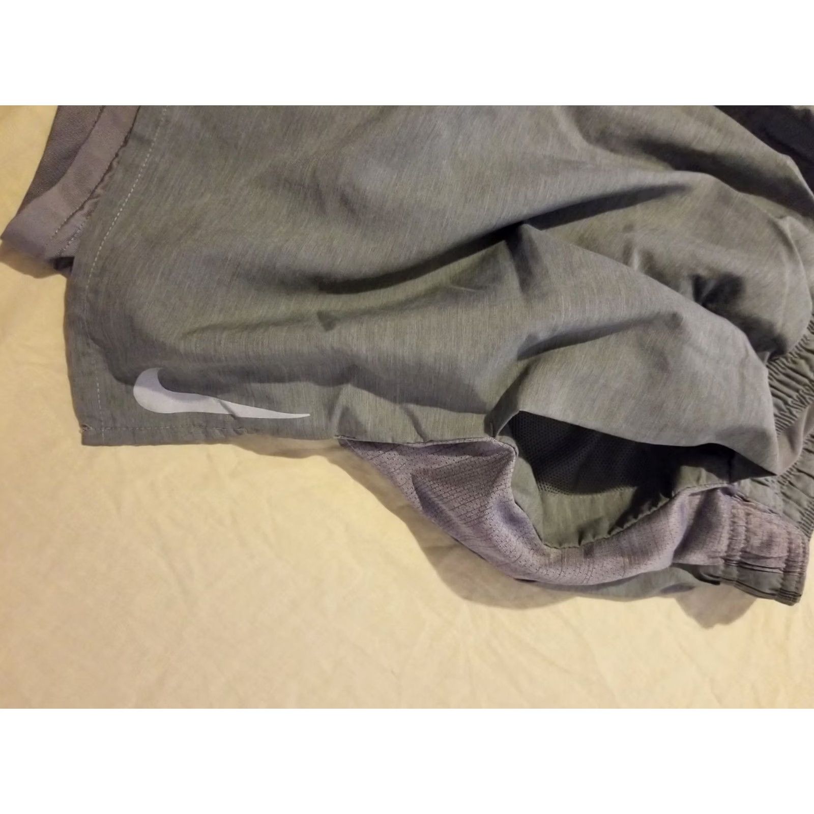 Nike Mens Nike Shorts 2XL XXL Gray Athletic Gym Workout Running Size US 39 - 3 Thumbnail