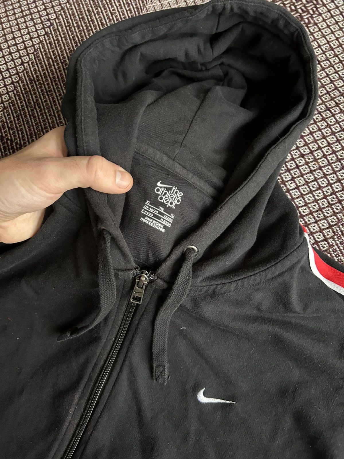 Vintage Nike Athletic Adept Zip Up Vintage Hoodie Unisex Size US XL / EU 56 / 4 - 5 Thumbnail