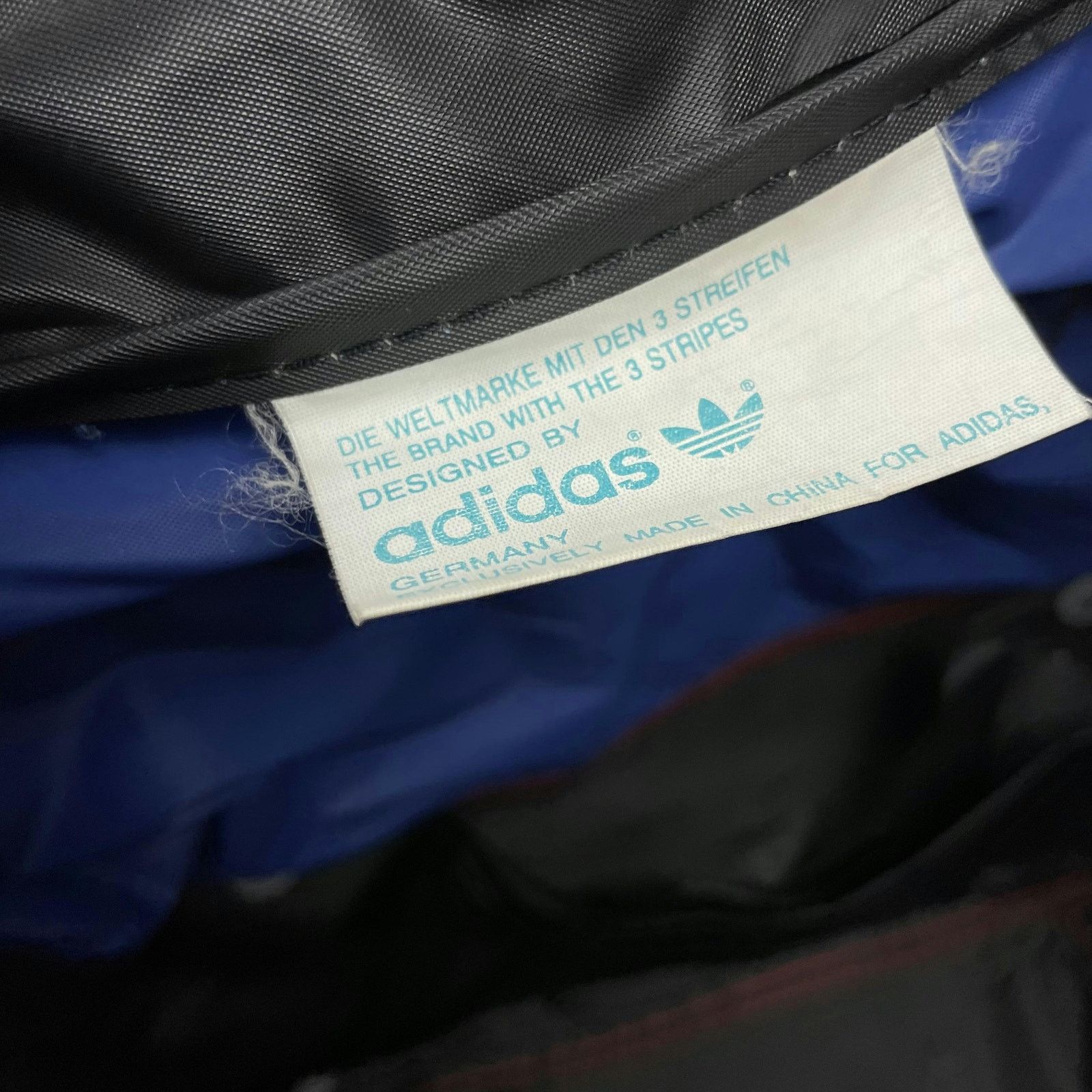 Adidas × Vintage Adidas Adults Black Blue Zipper Logo Crossbody Backpack Size ONE SIZE - 13 Thumbnail