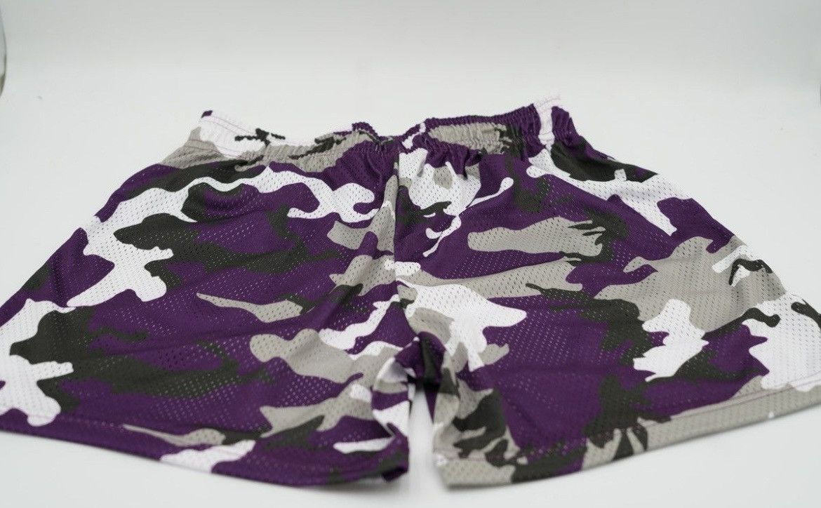 Eric Emanuel Eric Emanuel Purple Camo shorts large Size US 32 / EU 48 - 6 Thumbnail