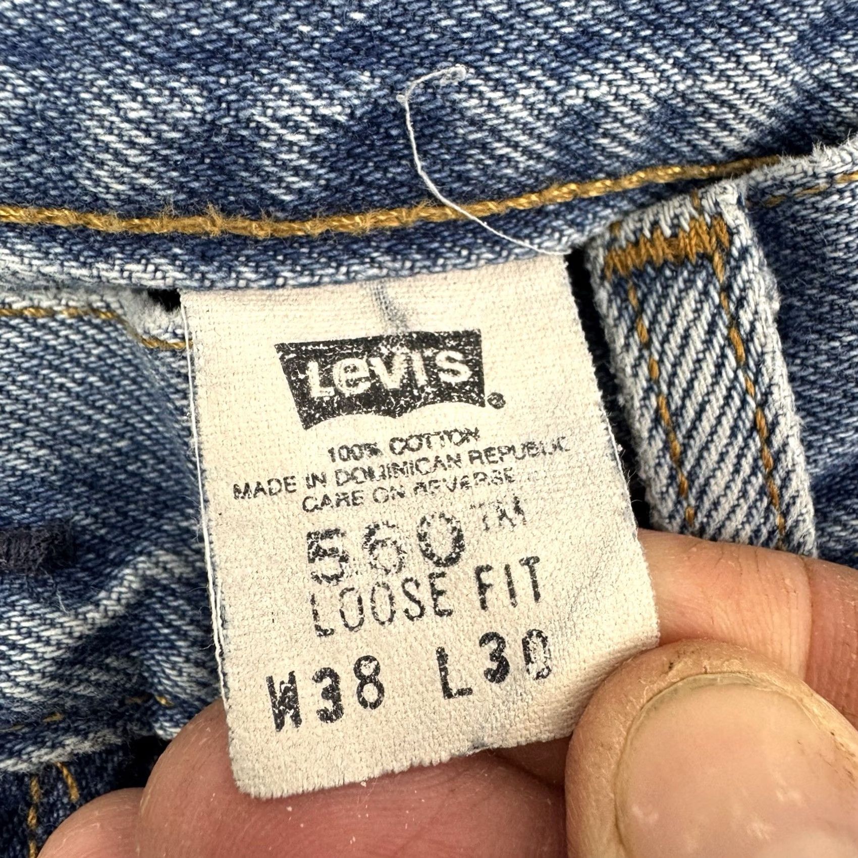 Levi's Vintage Levi'S 560 Jeans Adult Men Blue 38x30 Fit Relaxed Tapered Worn Stains 90s Y2K Size US 38 / EU 54 - 4 Thumbnail