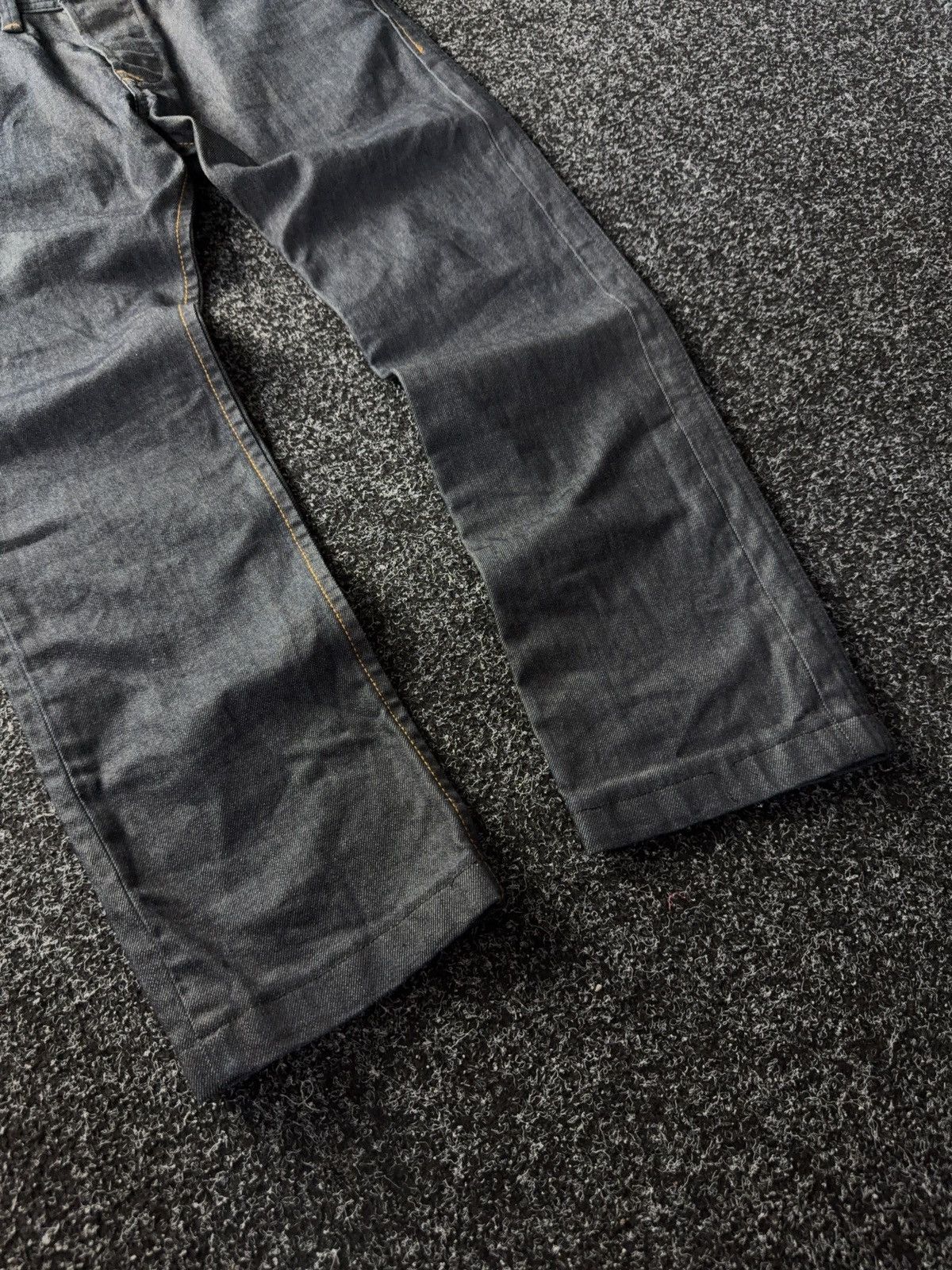 Diesel 00s Designer luxury Diesel Darron Tapered Dark Denim Jeans Size US 30 / EU 46 - 4 Thumbnail