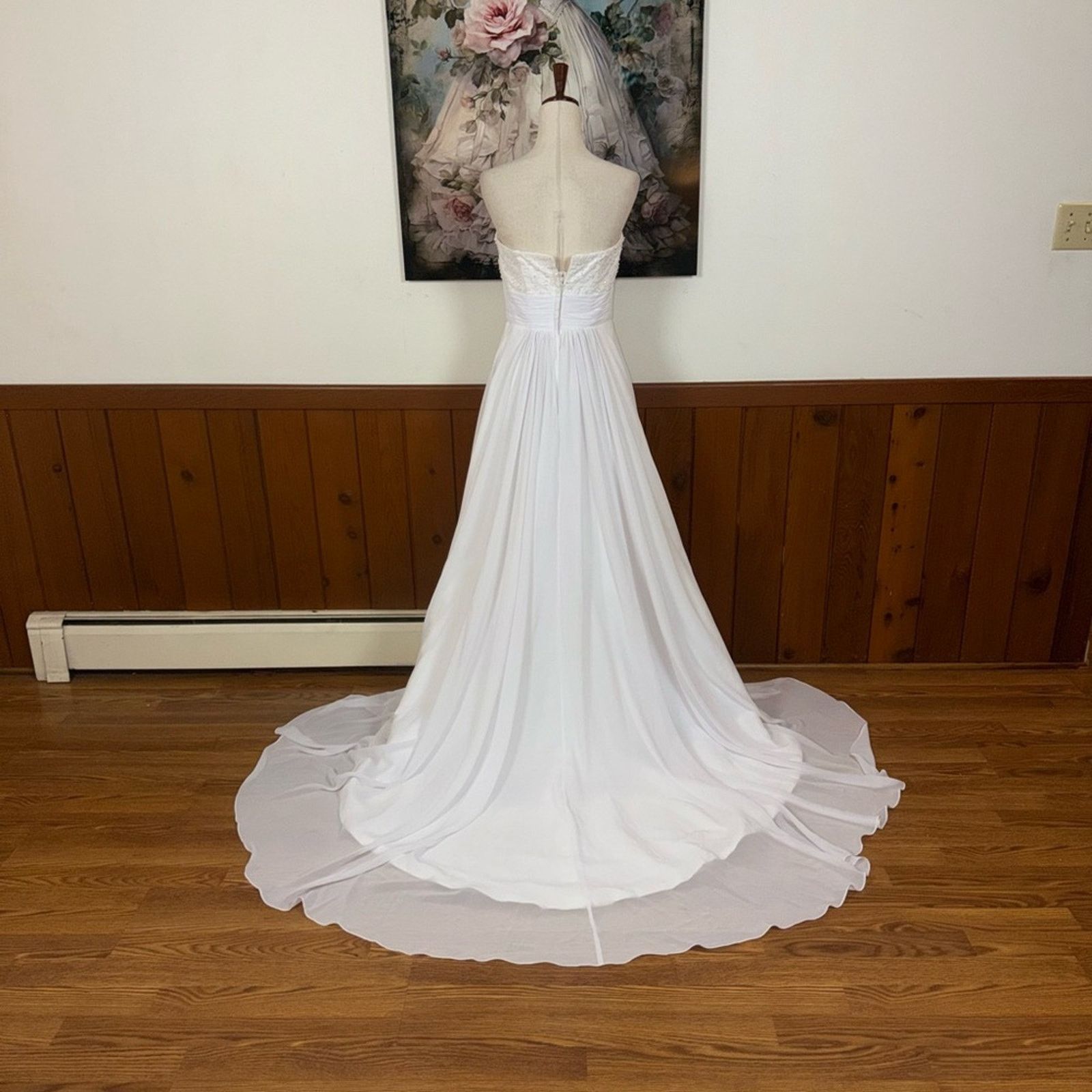 Vintage Beautiful Strapless Chiffon Wedding Gown Size M / US 6-8 / IT 42-44 - 5 Thumbnail