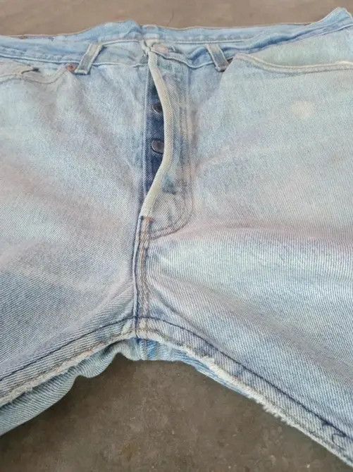 Levi's 90s Vintage Levis 501 Made In USA Distressed Jeans 36x30 Size US 36 / EU 52 - 9 Thumbnail