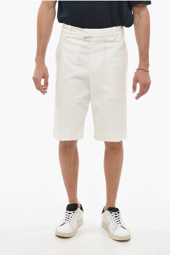 image of Alexander Mcqueen Cotton Chino Shorts in White, Men's (Size 32)