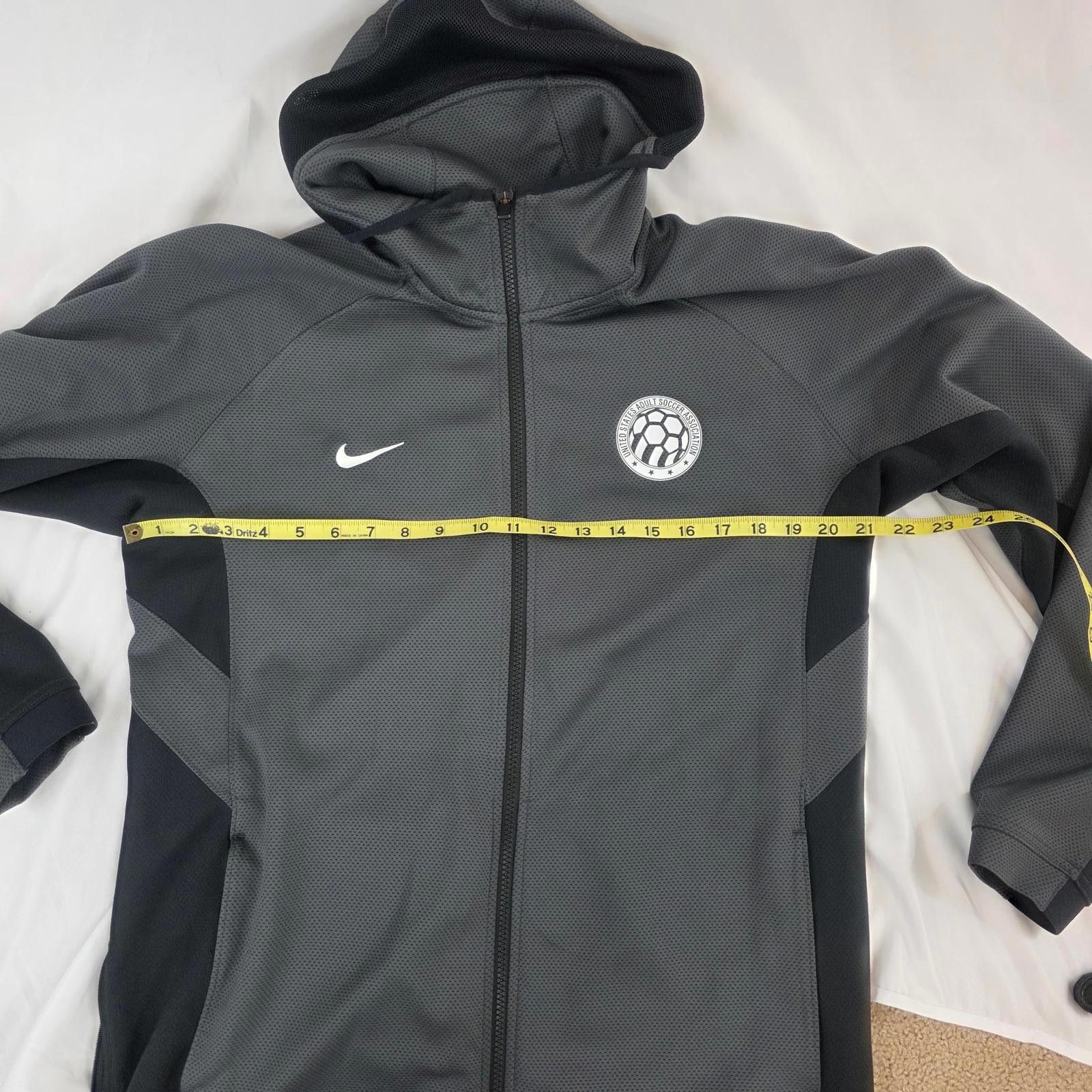 Nike Nike Dri-FIT Men's Black Full-Zip Hoodie Jacket Size US L / EU 52-54 / 3 - 7 Thumbnail