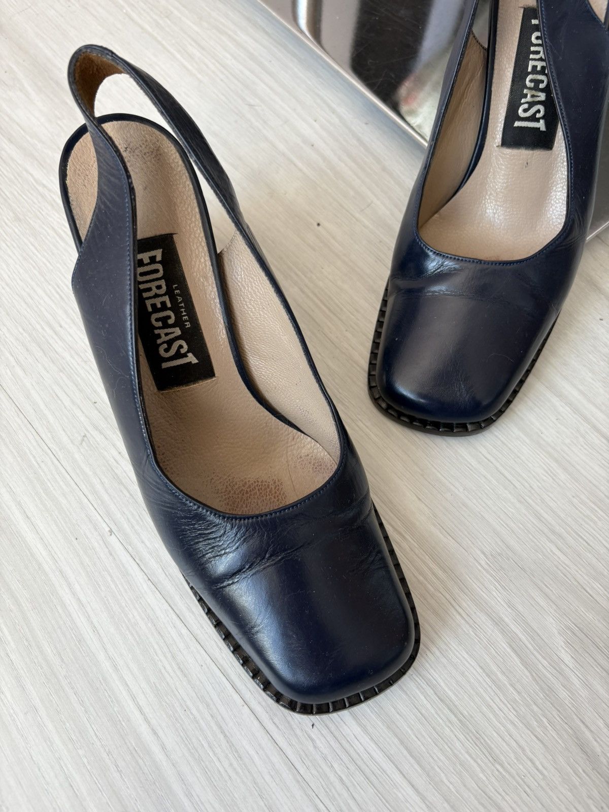 Vintage Forecast leather heels Size US 7 / IT 37 - 12 Thumbnail