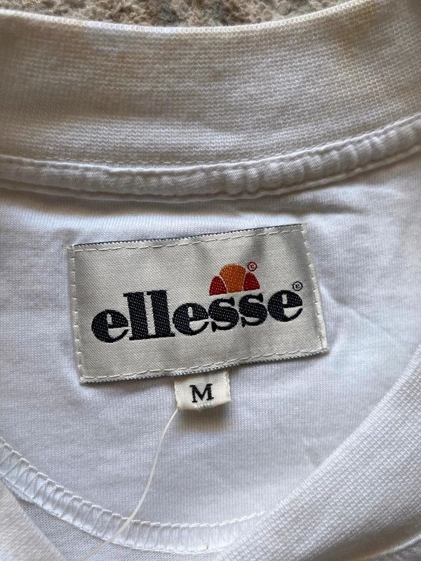 Ellesse Ellesse Vintage 90s Deadstock NWT Tennis Very Rare Grail Size US M / EU 48-50 / 2 - 4 Thumbnail