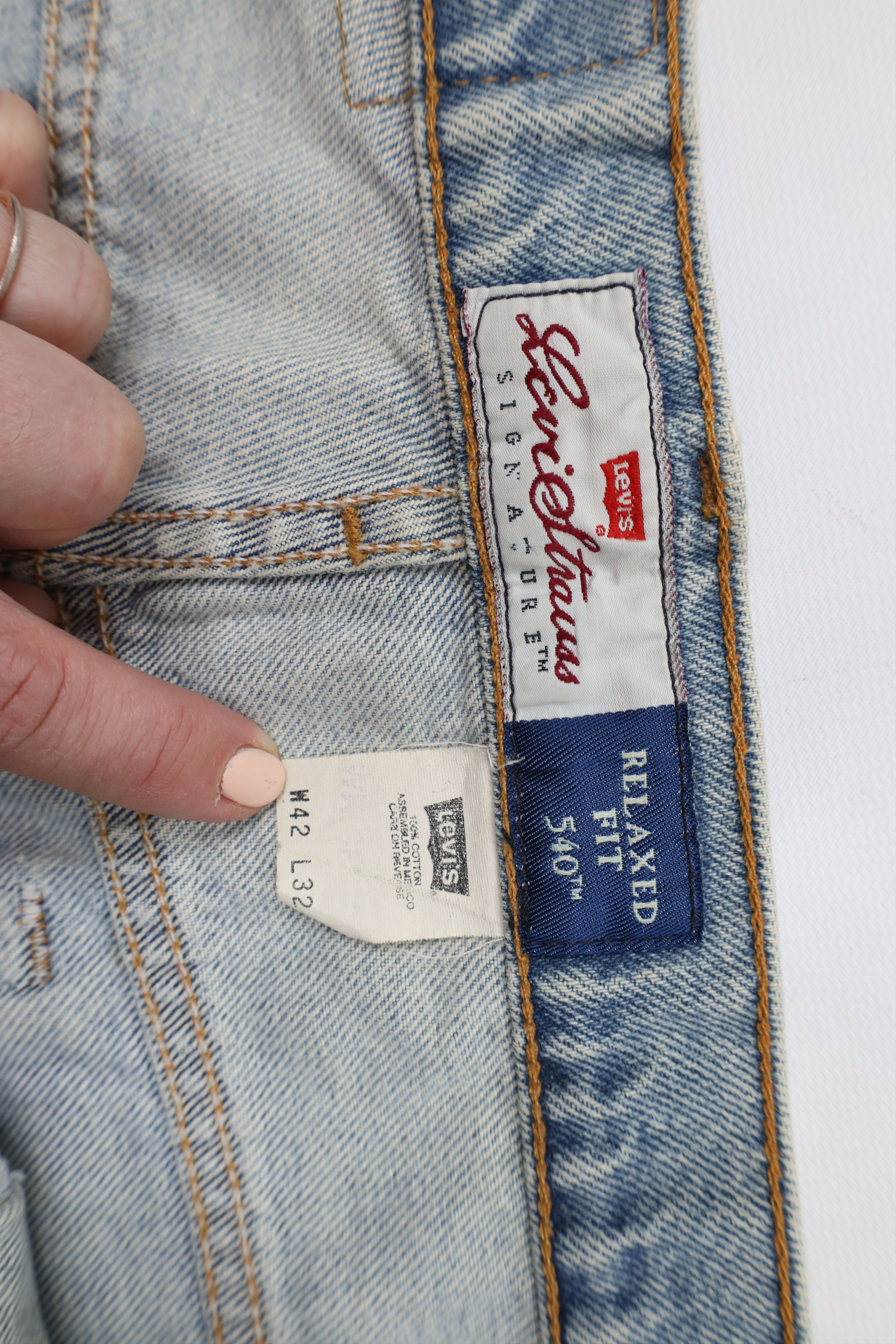 Levi's × Vintage Vintage 90s Levis 540 Relaxed Fit Denim Jeans Blue Cotton Size US 42 / EU 58 - 10 Thumbnail