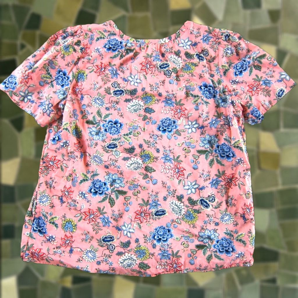 Ann Taylor Ann Taylor Loft Blouse Shirt M Pink Floral Short Sleeve Tunic 100% Cotton Womens Regular Size M / US 6-8 / IT 42-44 - 1 Thumbnail