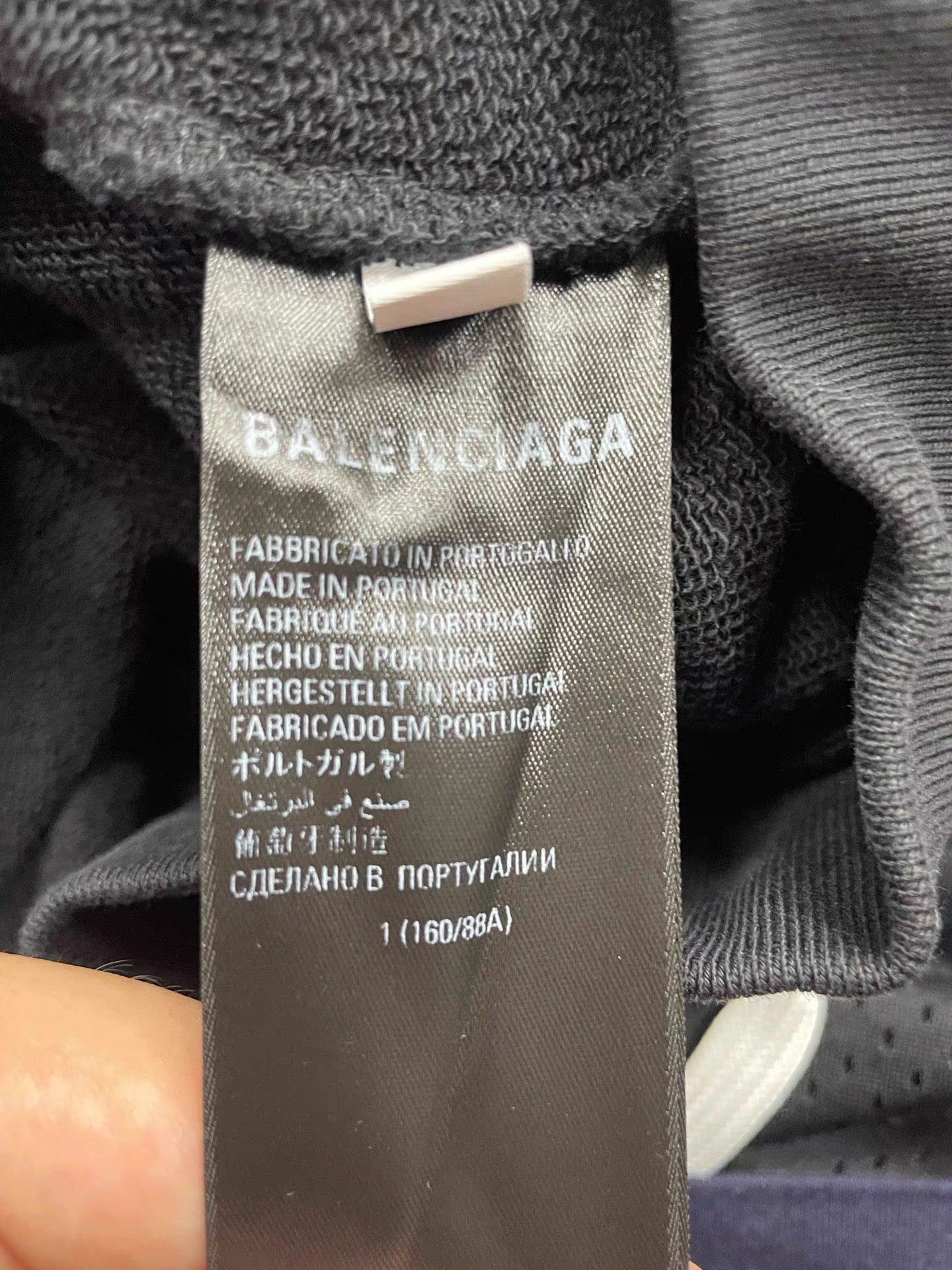 Balenciaga Balenciaga New Tape Cola Print Hoodie K2 Size US L / EU 52-54 / 3 - 5 Thumbnail