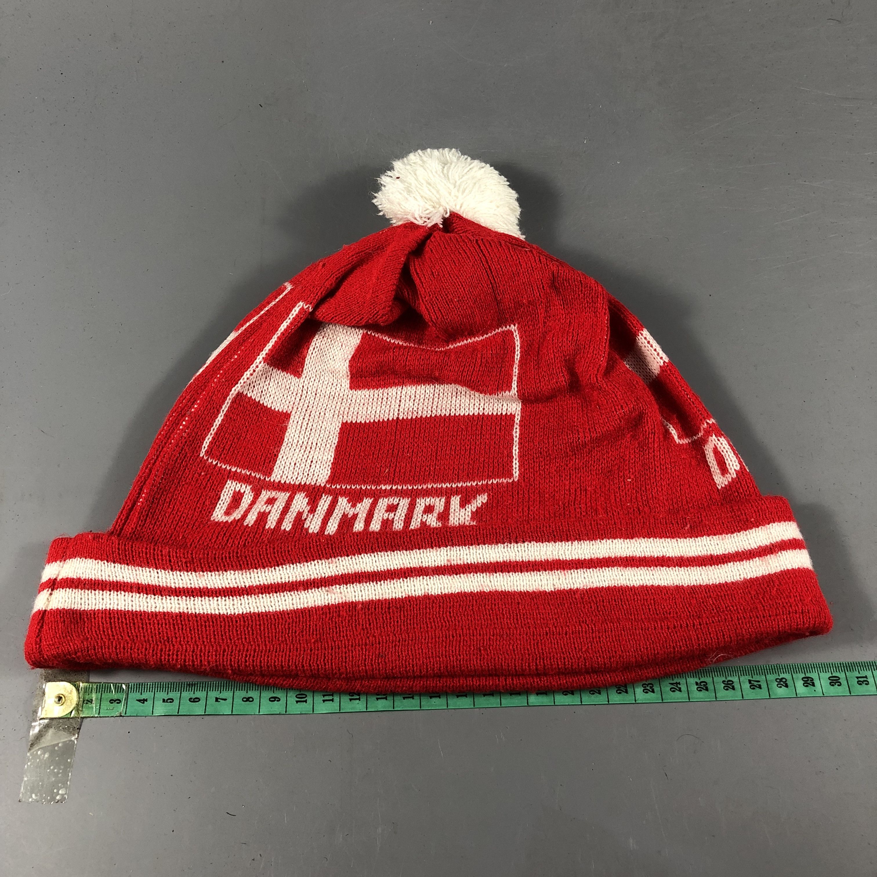 Vintage Denmark Slouchy Bobble Beanie Snowcap Snow Hat B1049 Size ONE SIZE - 3 Thumbnail