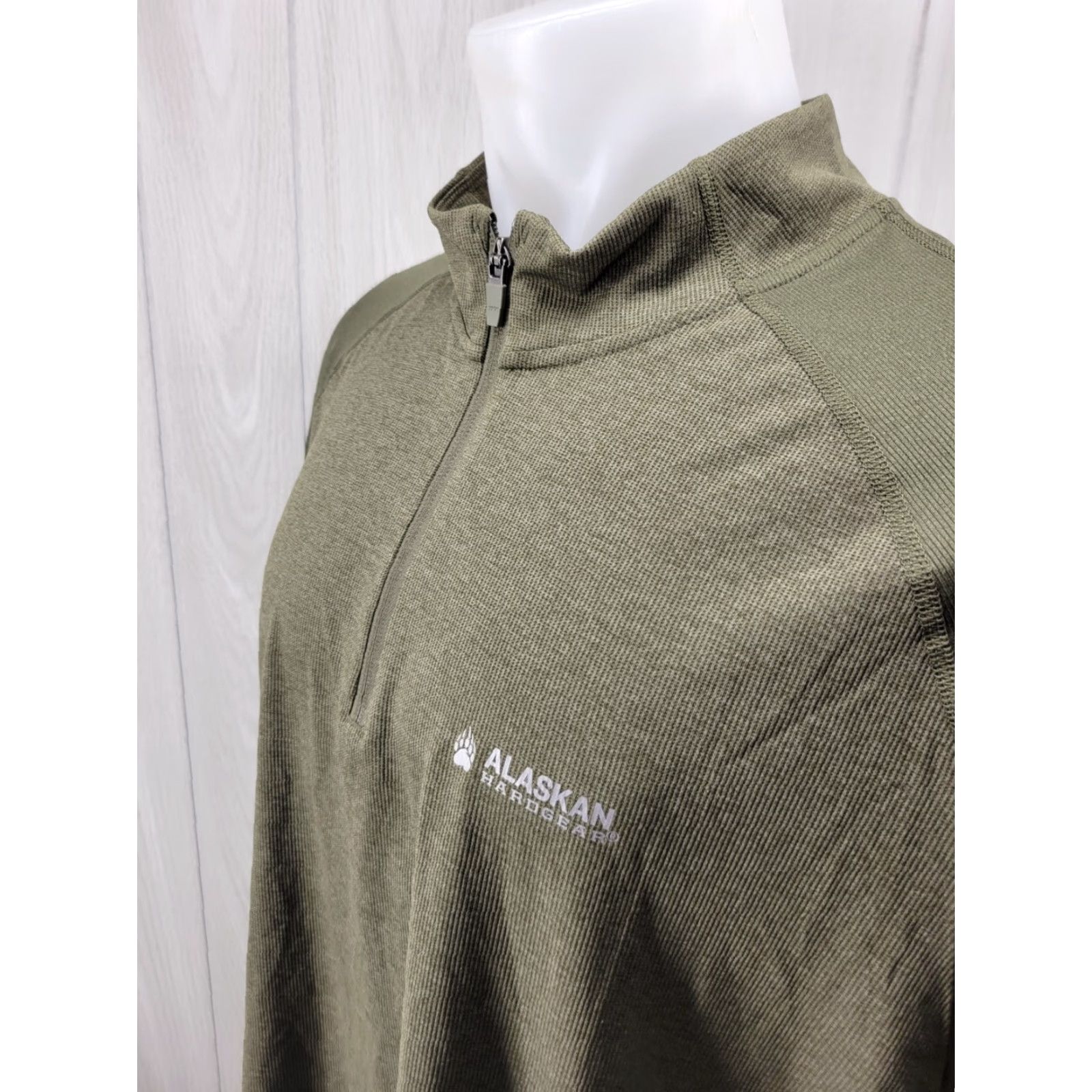 Vintage VINTAGE Alaskan Hardgear Shirt Men XL Green Polyester 1/4 Zip Long Sleeve Modern Outdoor Mens Size US XL / EU 56 / 4 - 3 Thumbnail