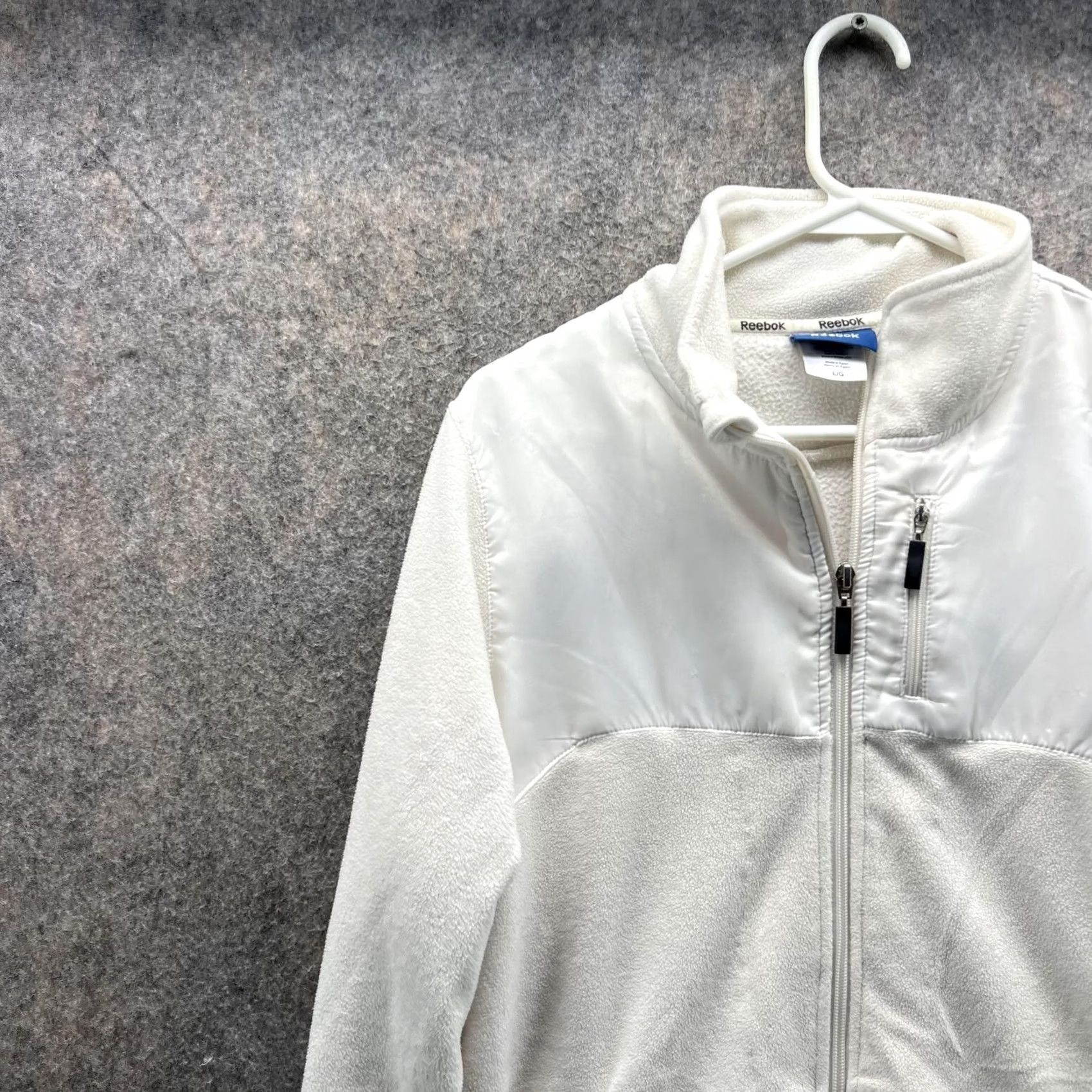 Reebok VINTAGE Reebok Sweater Women's Large Full Zip Mock Neck Beige Fleece Logo Full Zip Winter Fall Spring Clothing Mens Womens Girls Boys Size L / US 10 / IT 46 - 3 Thumbnail