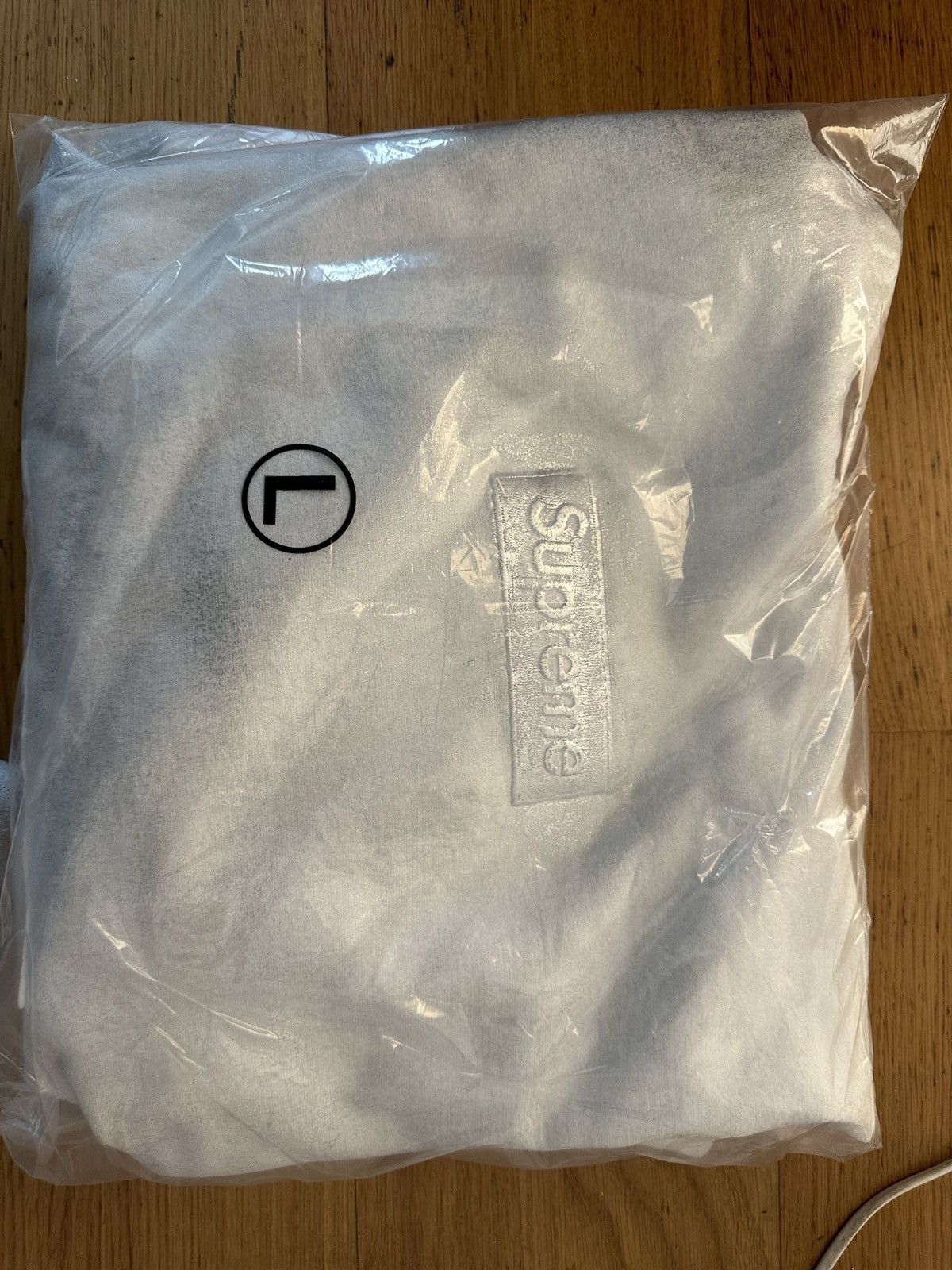 Maison Margiela × Supreme Supreme x Maison Margiela white Maison Margiela × Supreme Supreme x Maison Margiela white