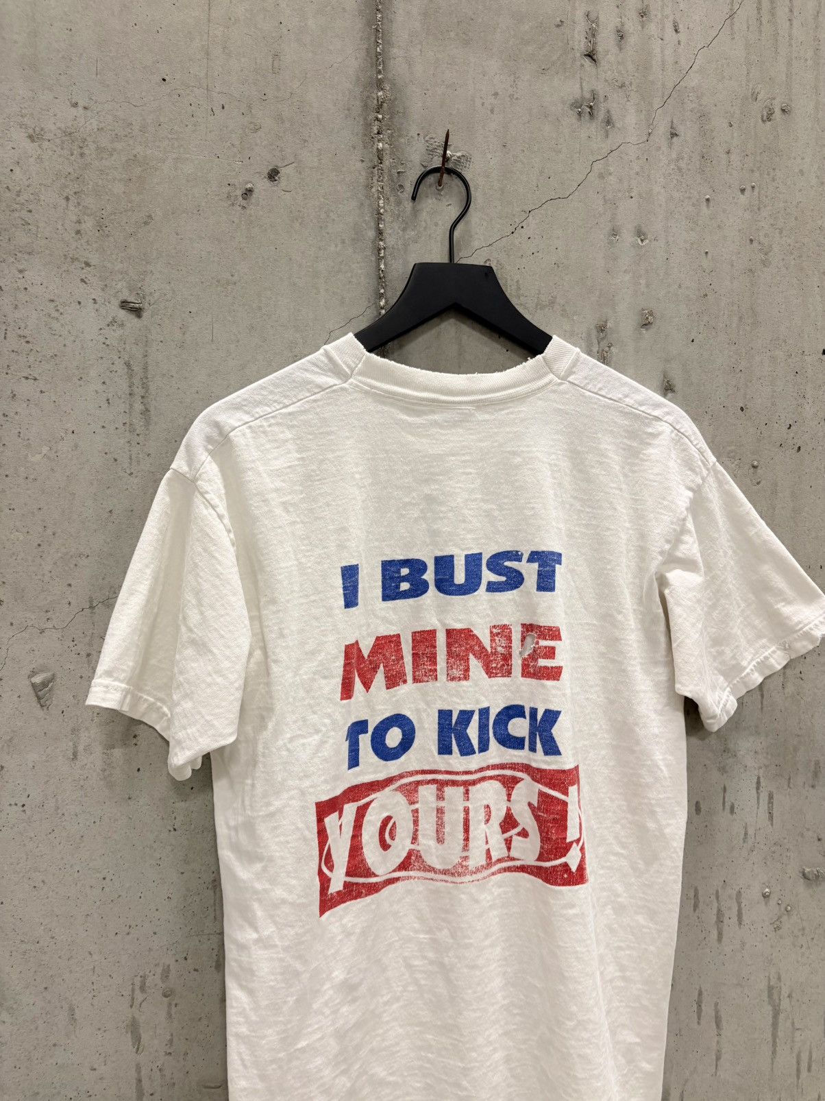 Vintage Vintage Bust Mine Kick Yours Shirt Thrashed Fade Grunge Band Size US L / EU 52-54 / 3 - 4 Thumbnail