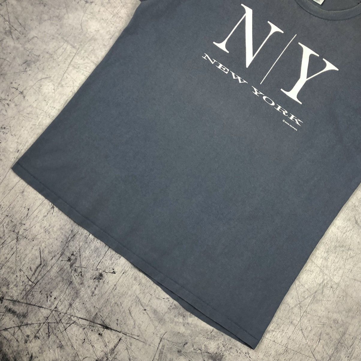 Vintage Vintage 90s New York Single Stitch Soho Anvil Tee y2k og g59 Size US XL / EU 56 / 4 - 8 Thumbnail