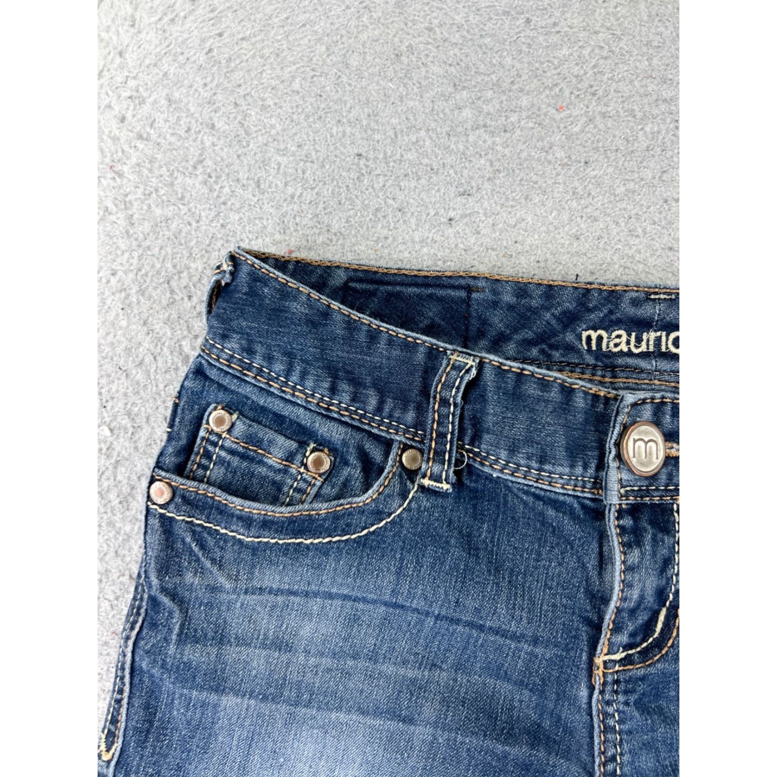 Vintage Maurices Shorts Womens Denim Blue 1 Low Rise 27x5 Cut-Off 5-Pocket Stretch Cotton Blend Gift-ready Casual Beach Dance Size 25" / US 0 / IT 36 - 4 Thumbnail