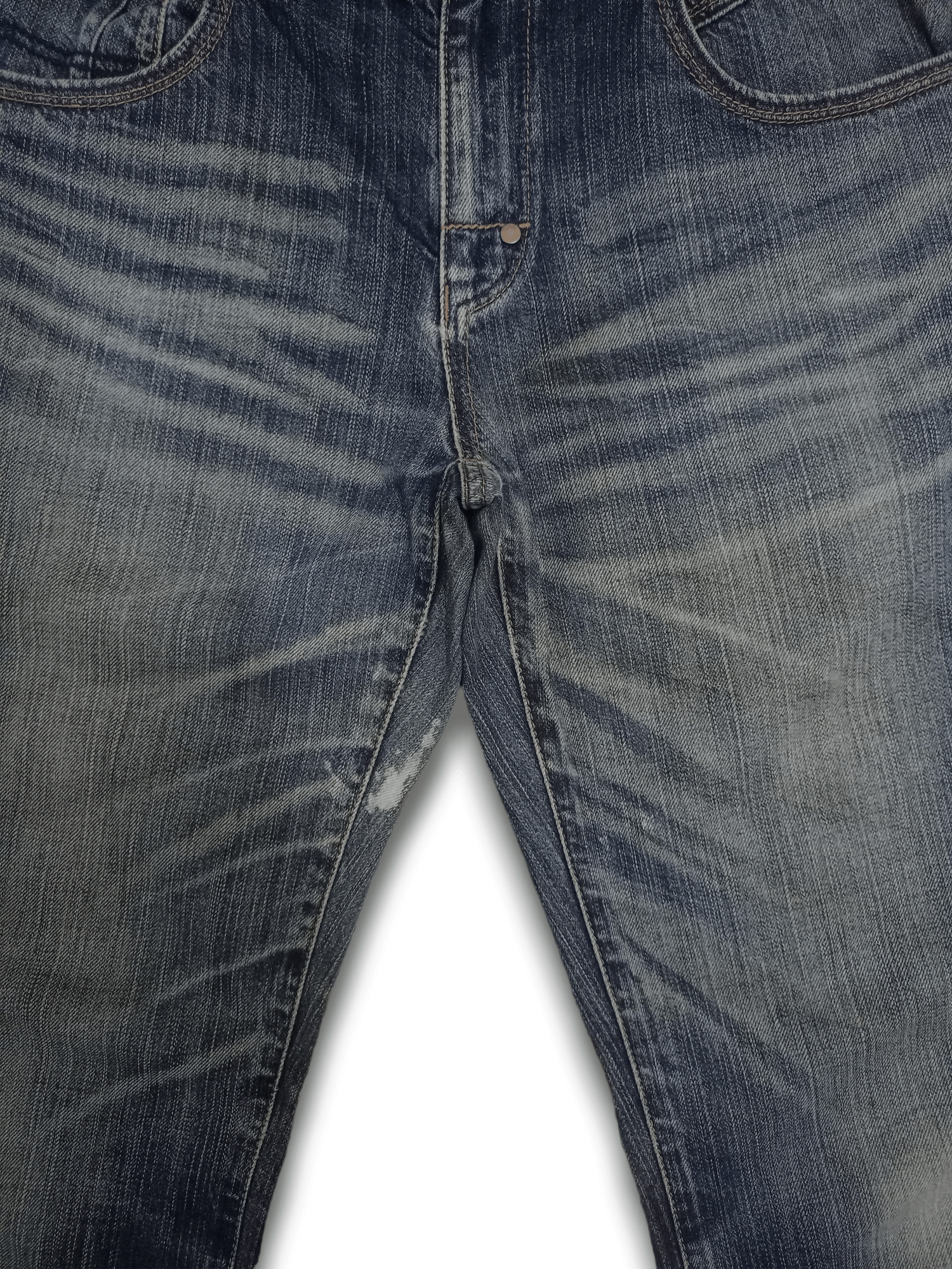 Japanese Brand Vintage Japanese Brand Buckle Back Distressed Baggy Jeans Size US 32 / EU 48 - 8 Thumbnail