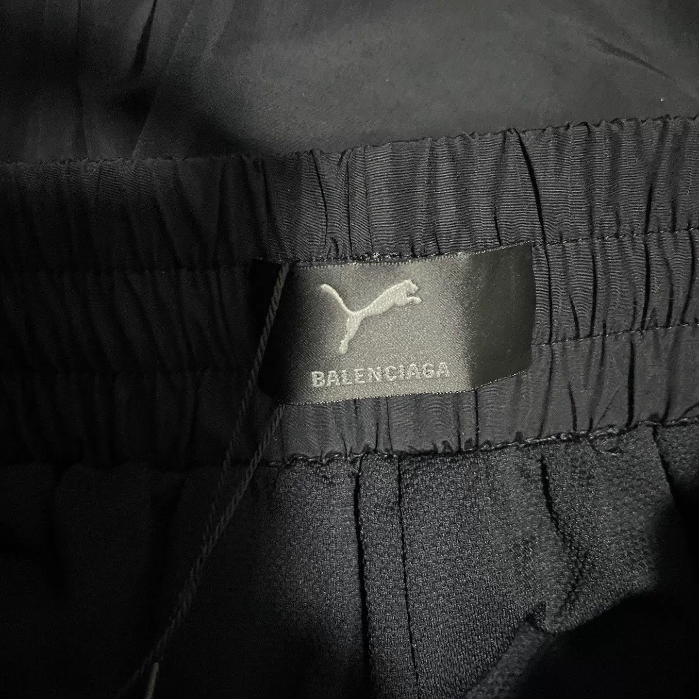 Balenciaga Balenciaga x Puma 25ss Black Red Block Track Pants Size 25" / US 0 / IT 36 - 4 Thumbnail