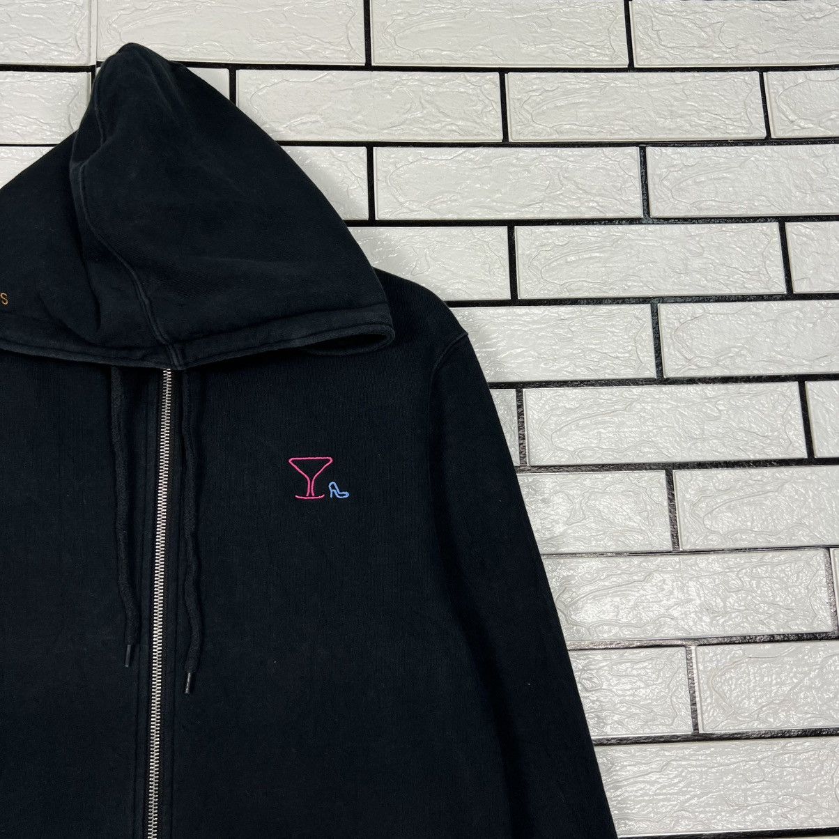 Japanese Brand SEKAI NO OWARI Insomnia Train Logo Zipper Hoodies #4261-C194 Size US M / EU 48-50 / 2 - 8 Thumbnail