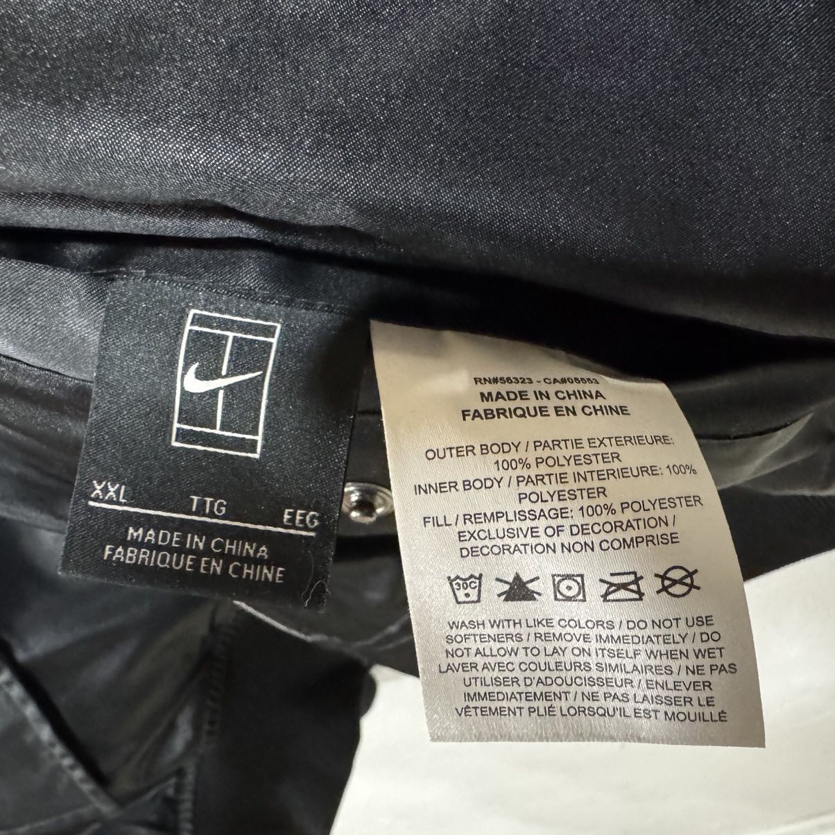 Nike Nike Reversible Graphic Satin Bomber Jacket AT4373-010 2X Size US XXL / EU 58 / 5 - 16 Thumbnail