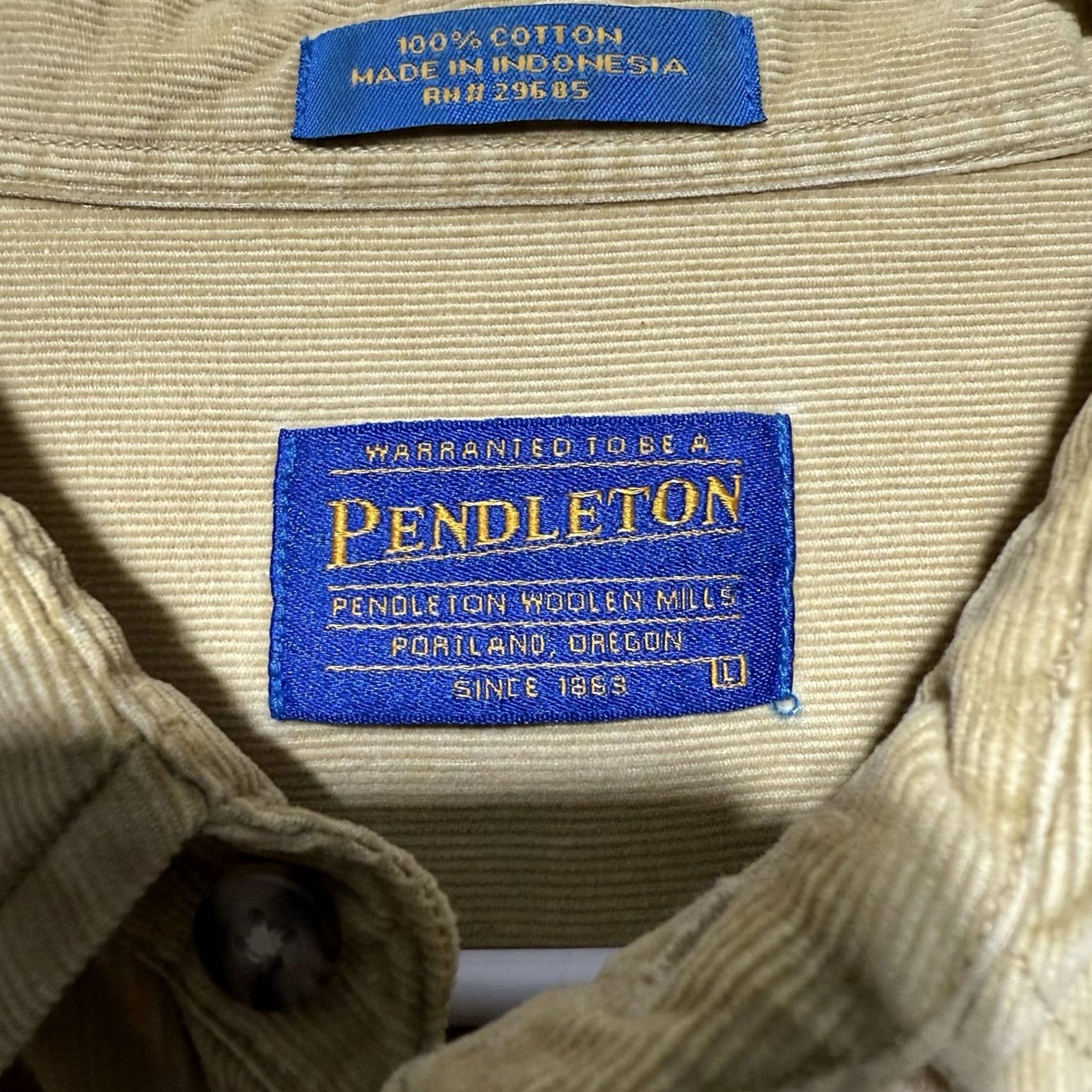 Pendleton VINTAGE Pendleton Shirt Corduroy Button-Up Men L Tan Beige 90s Pockets Size US L / EU 52-54 / 3 - 4 Thumbnail